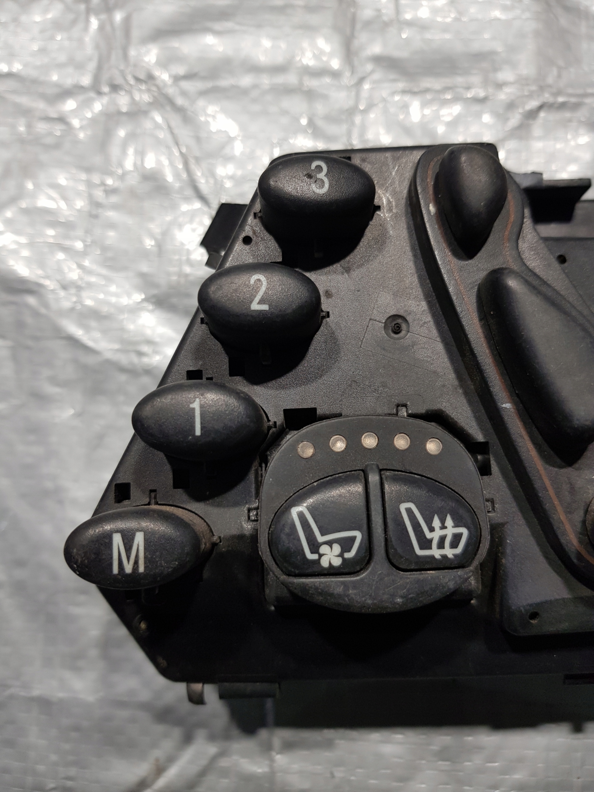 PANEL control seat left MERCEDES S W220