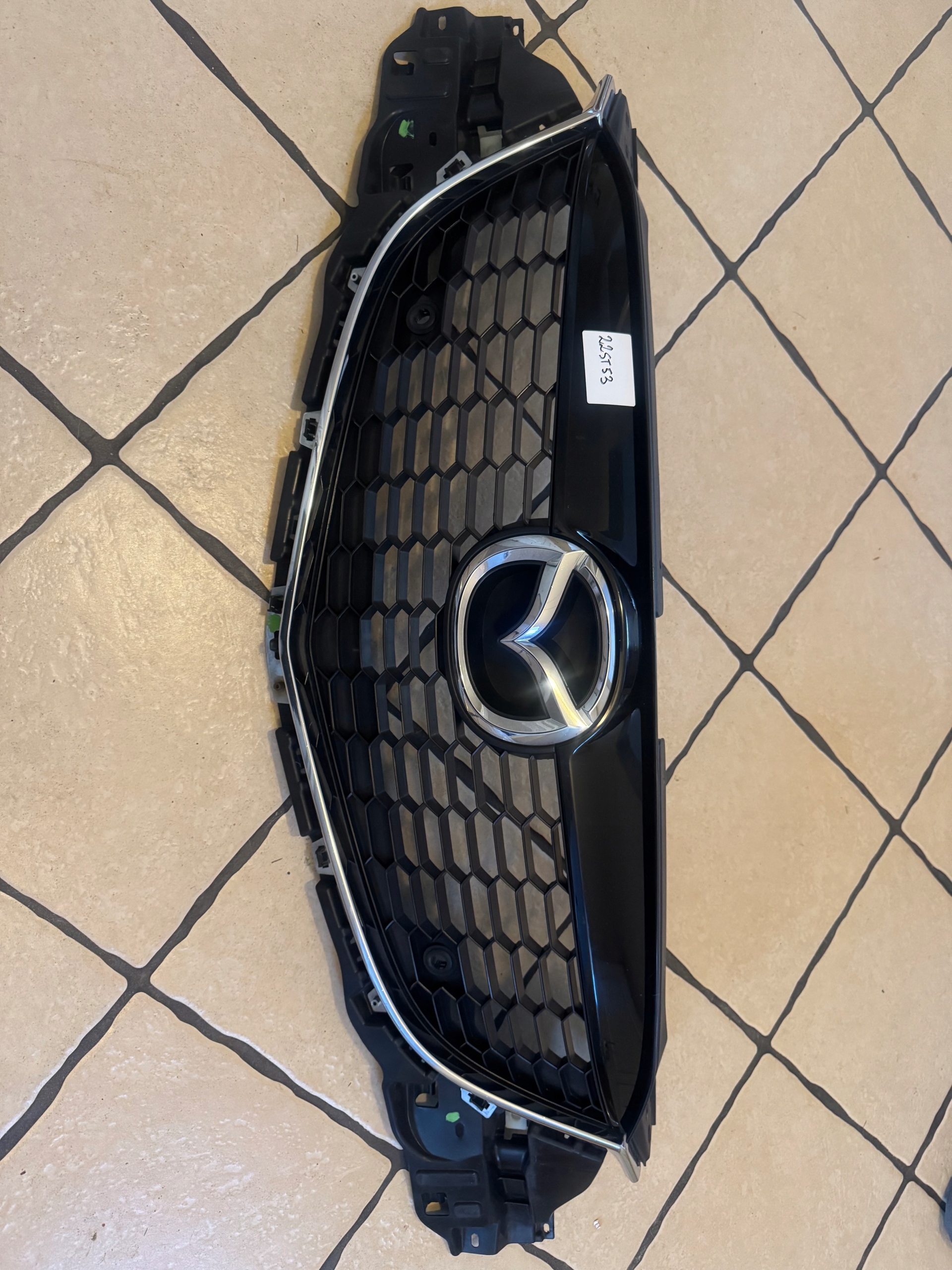 Mazda CX-5 KF Kühlergrill FRONTGRILL Kühlergitter - Thumbnail 1