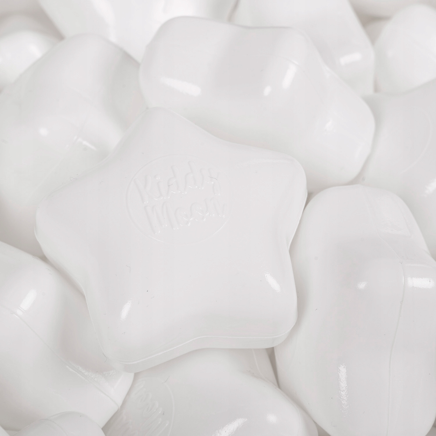 ZPG6 Plastikowe gwiazdki 6cm/200 suchy basen piłki