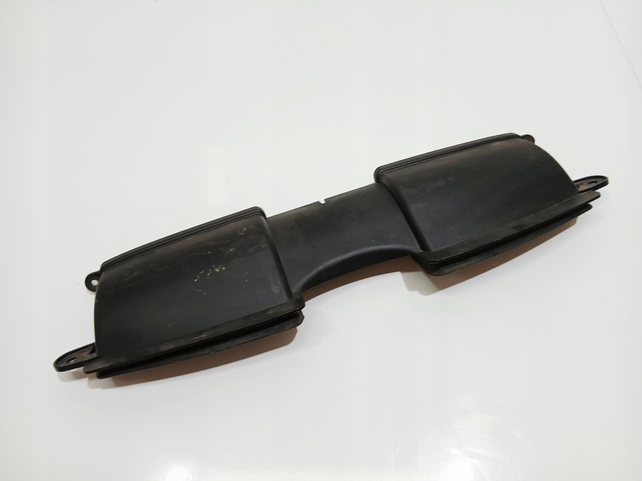 drain air BMW E90 E84 LCI 7541738