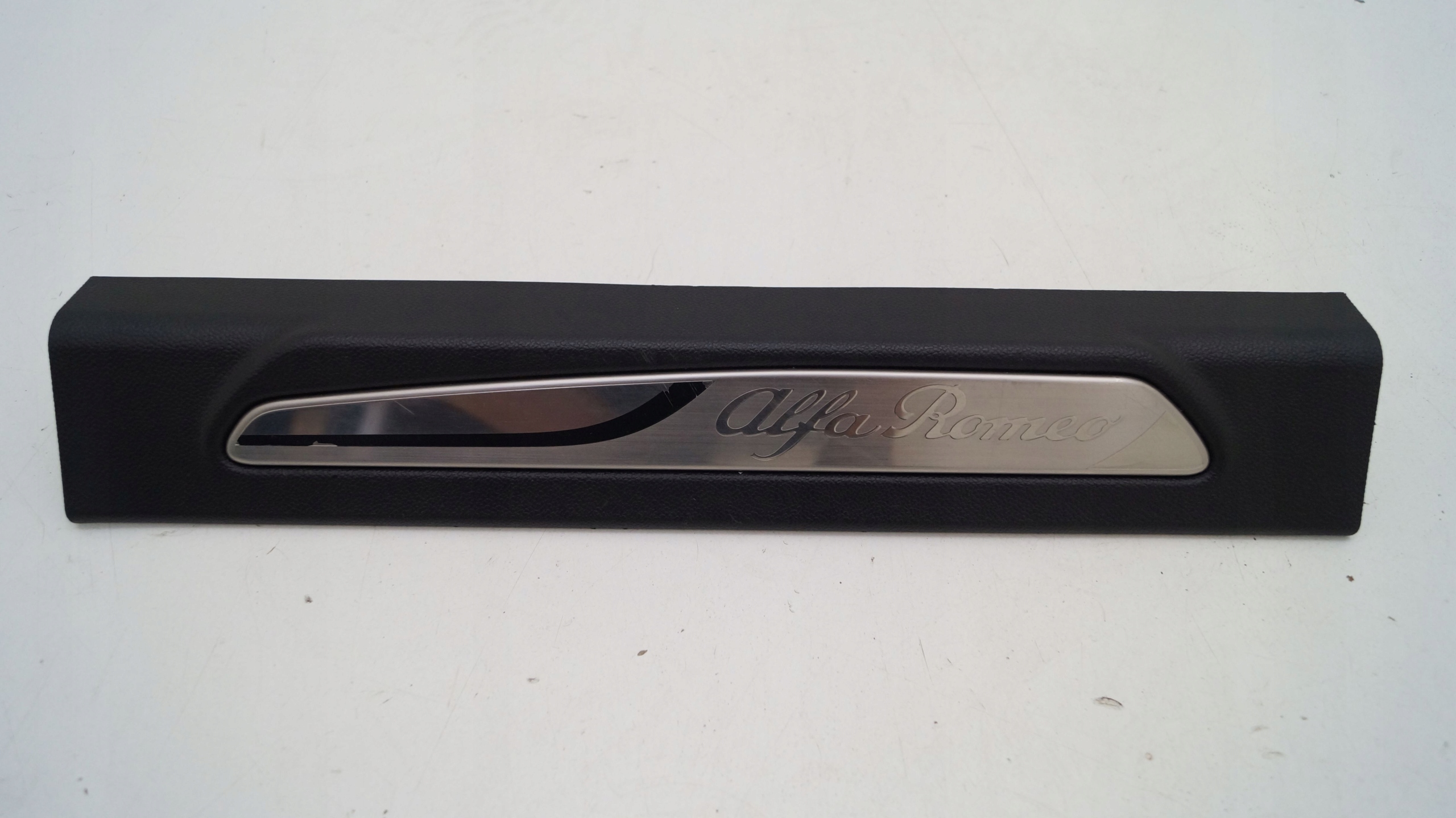 ALFA ROMEO GIULIA OSŁONA NAKŁADKA LISTWA PROGU L