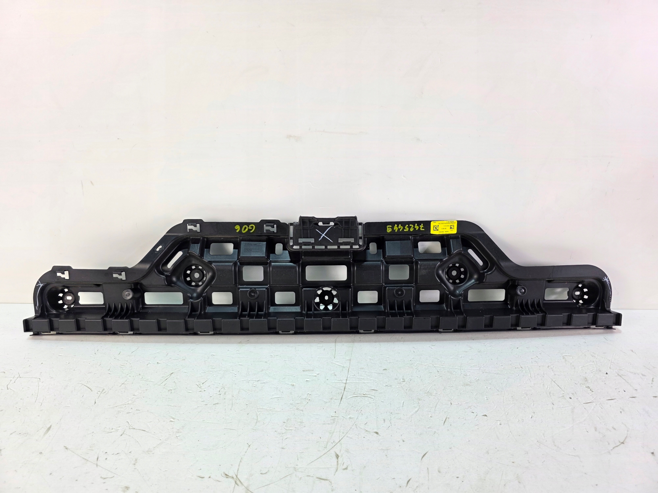 bumper bracket rear central BMW X6 G06 LCI 7425449