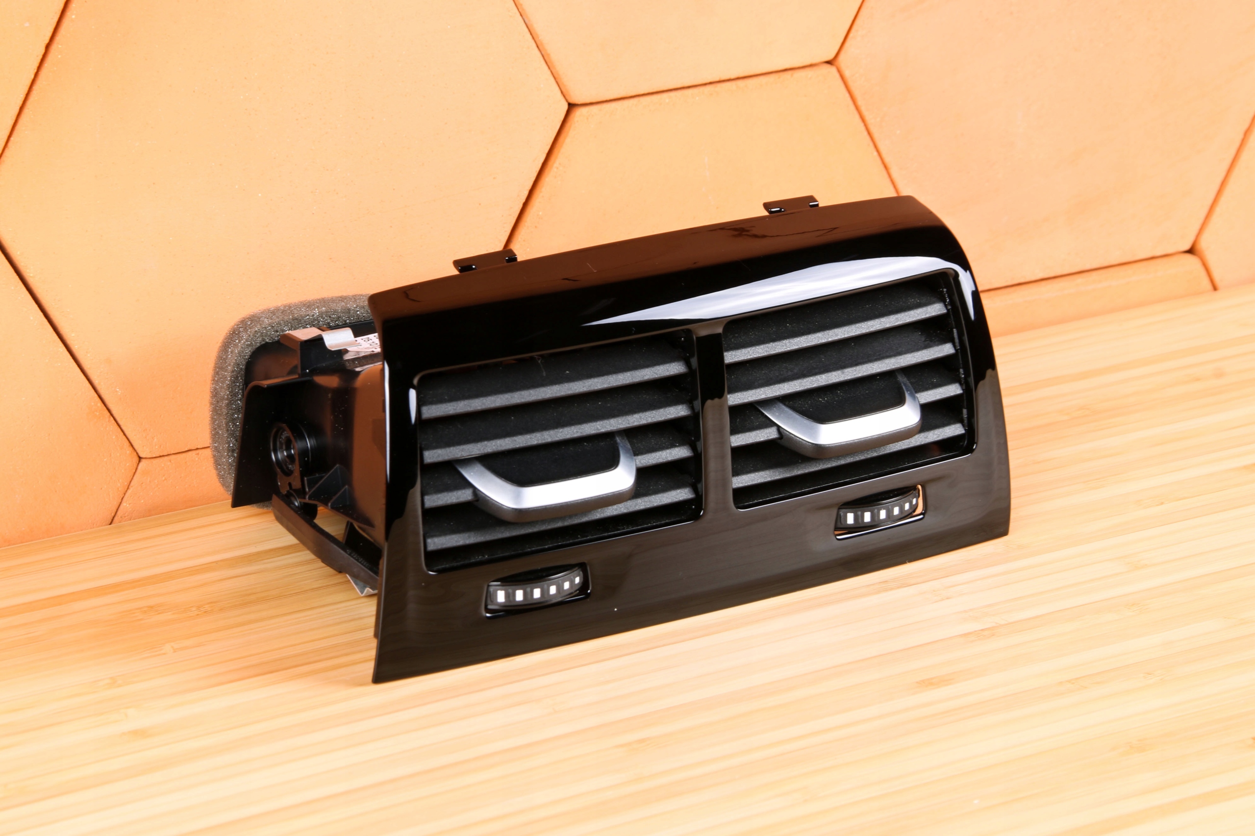 BMW G30 G31 G32 вентиляционная решетка зд зд 9330687