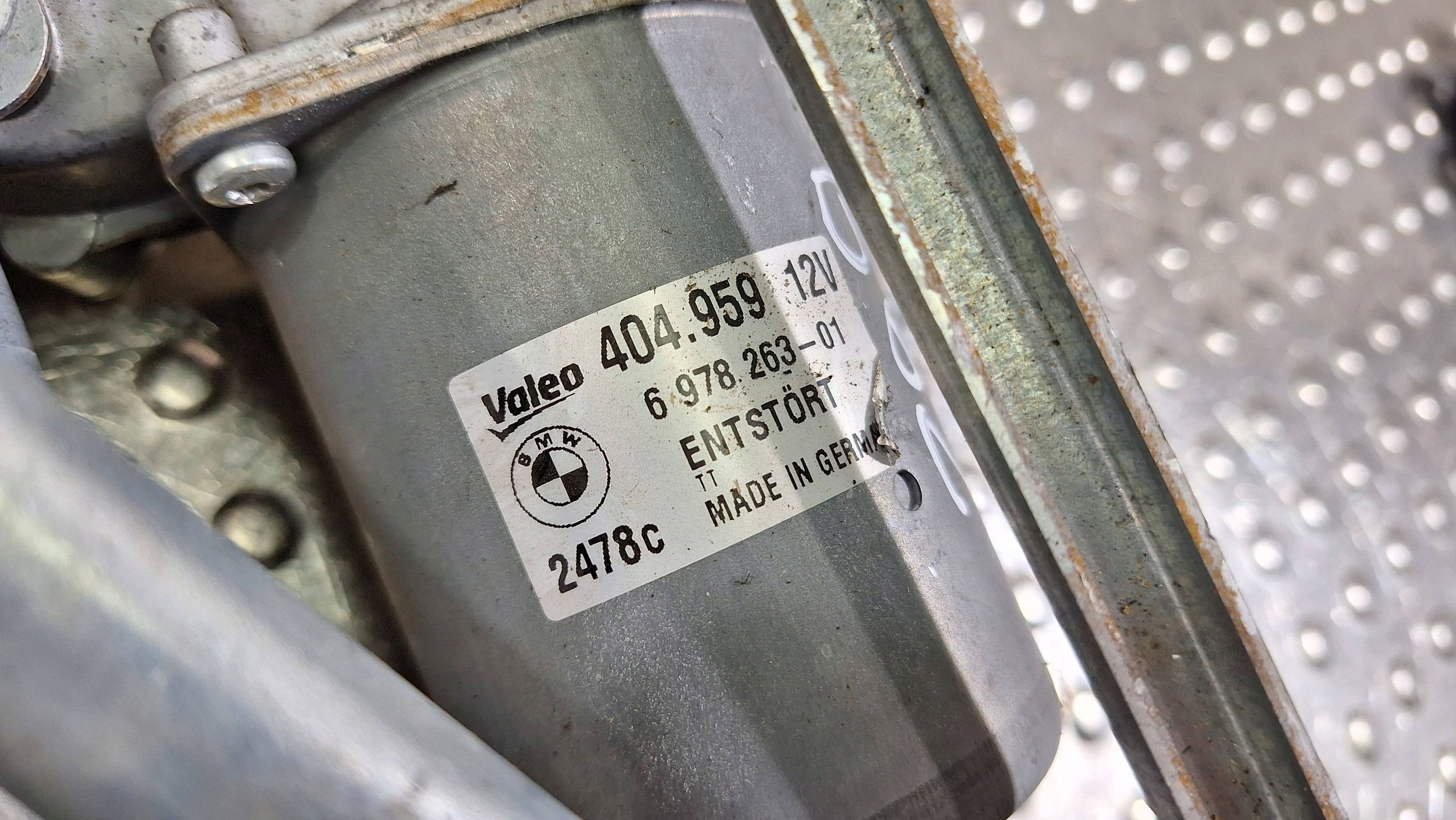 Gestänge Motor Wischer vorne 6978263 BMW 3 E90 E91 E92 E93 EUROPA