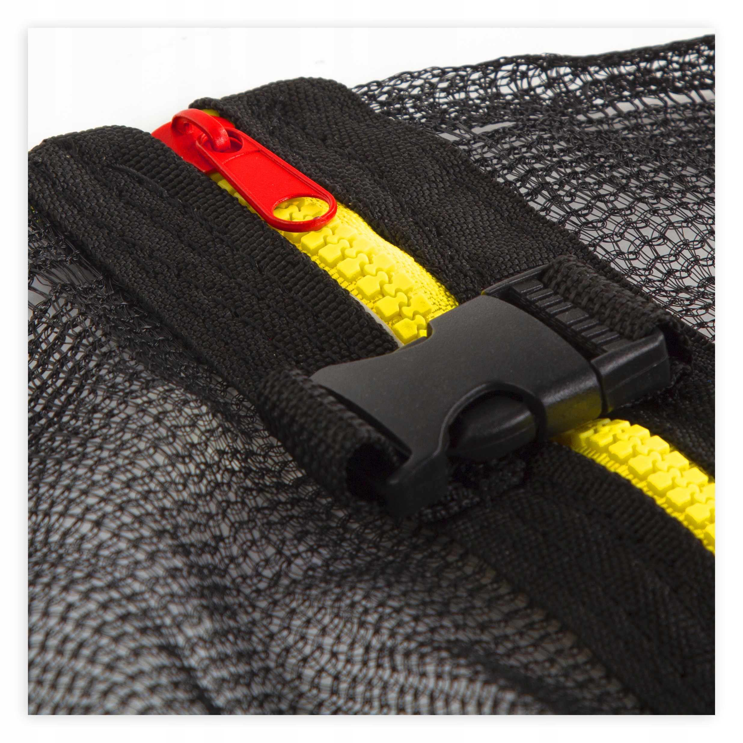 WYTRZYMAŁA SIATKA DO TRAMPOLINY ZEWNĘTRZNA 10 FT 312 NA ZAMEK na 6 SŁUPKÓW EAN (GTIN) 5901721057395