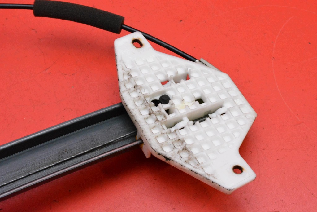window regulator left front EU 96627077 CHEVROLET CAPTIVA 1 and C100 06-11