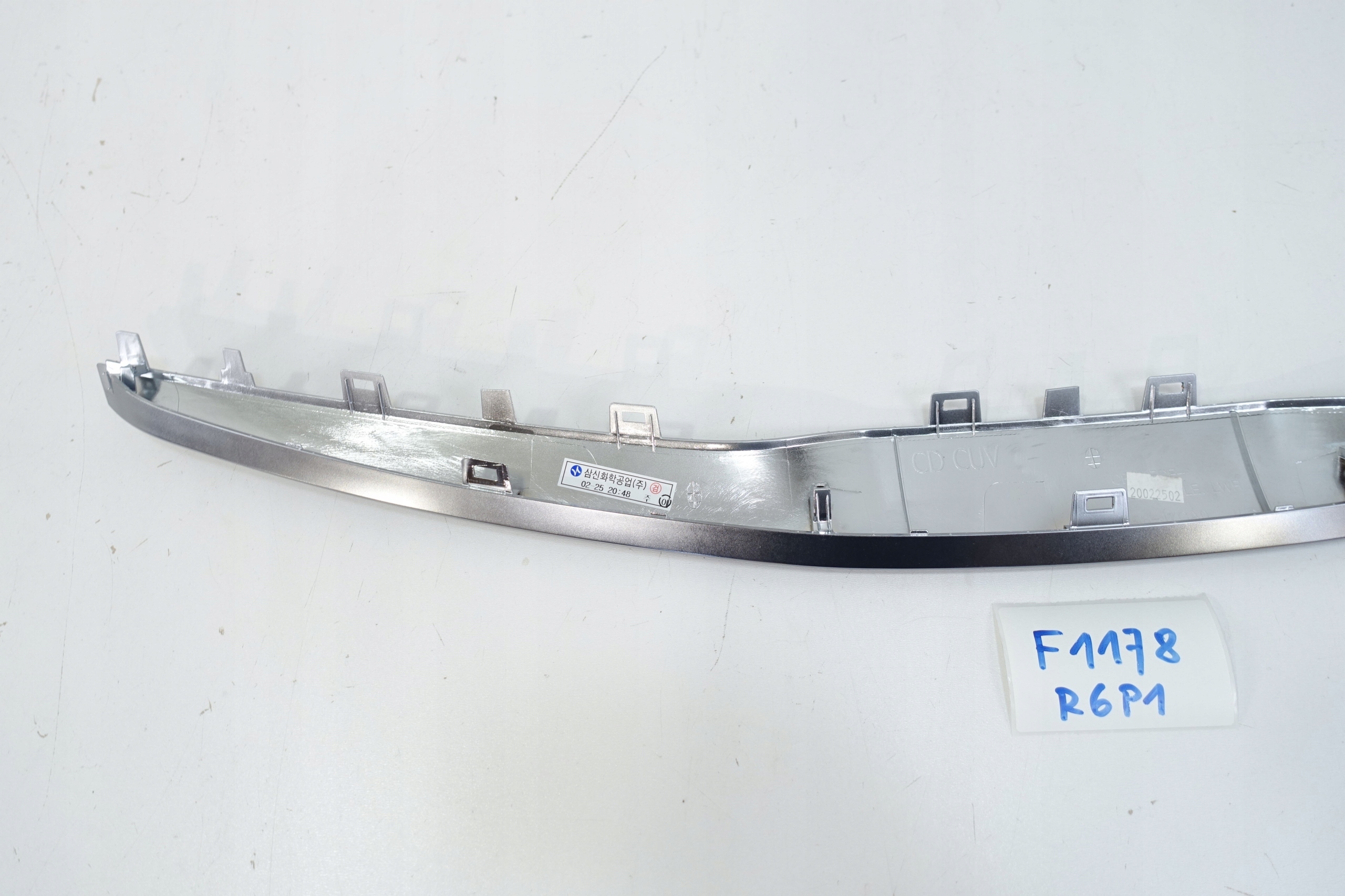 KIA XCEED X-CEED 2019- CHROM moulding lower grille GRILLA 86356-J7CA0