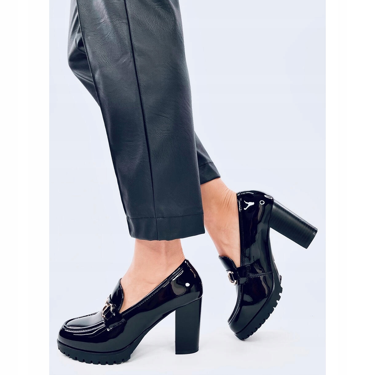 Czarne Inny materiał Buty Mokasyny r.36 Marka bez marki