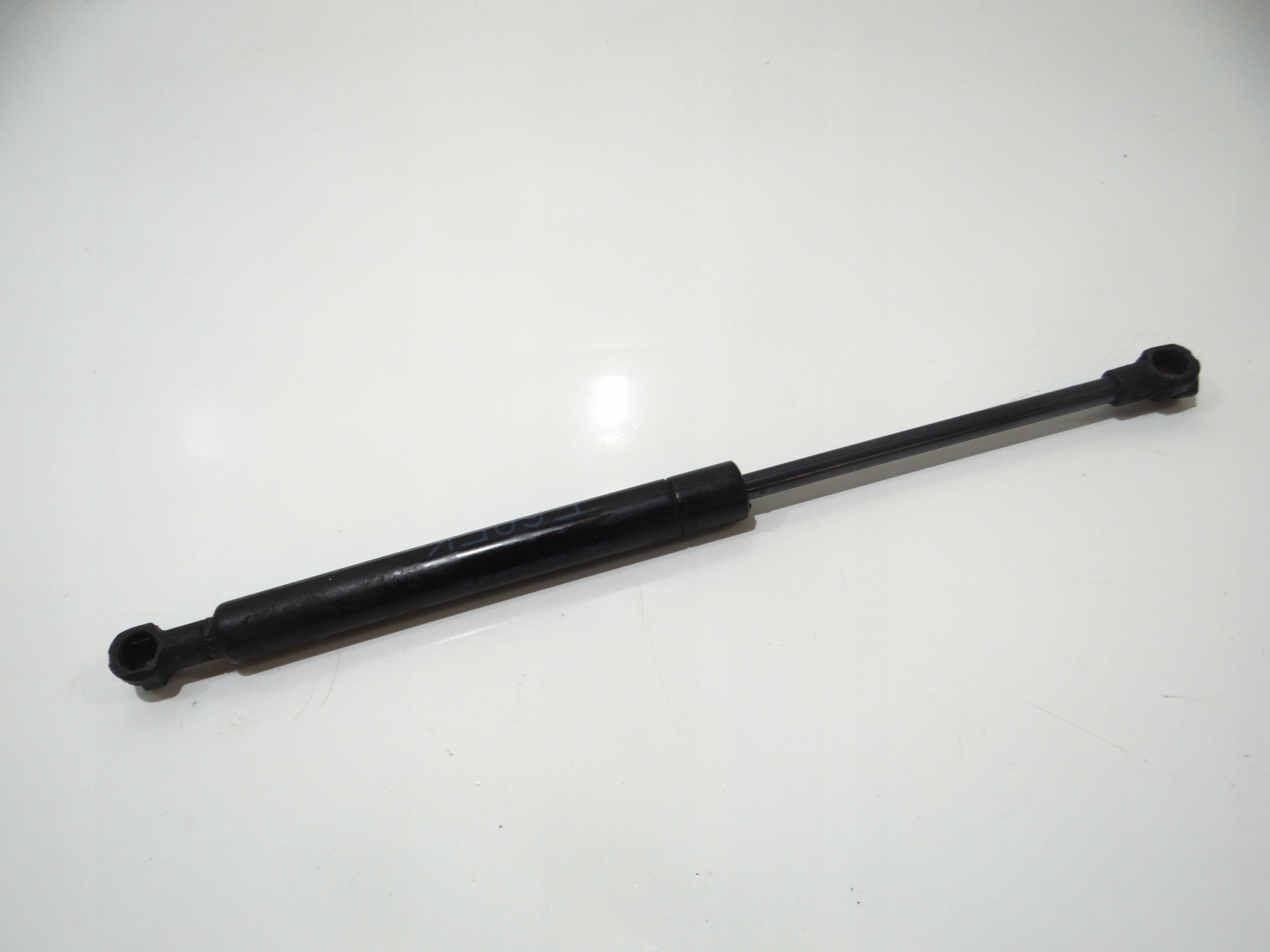damper bonnets BMW 5 E60 7008745