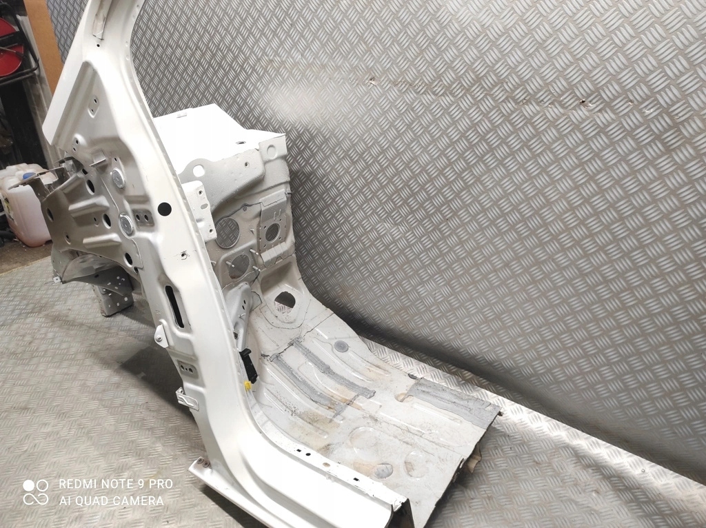 ĆWIARTKA LEWA PRZÓD OPEL COMBO E CITROEN BERLINGO IV PEUGEOT PARTNER IV EPR Kolor inny