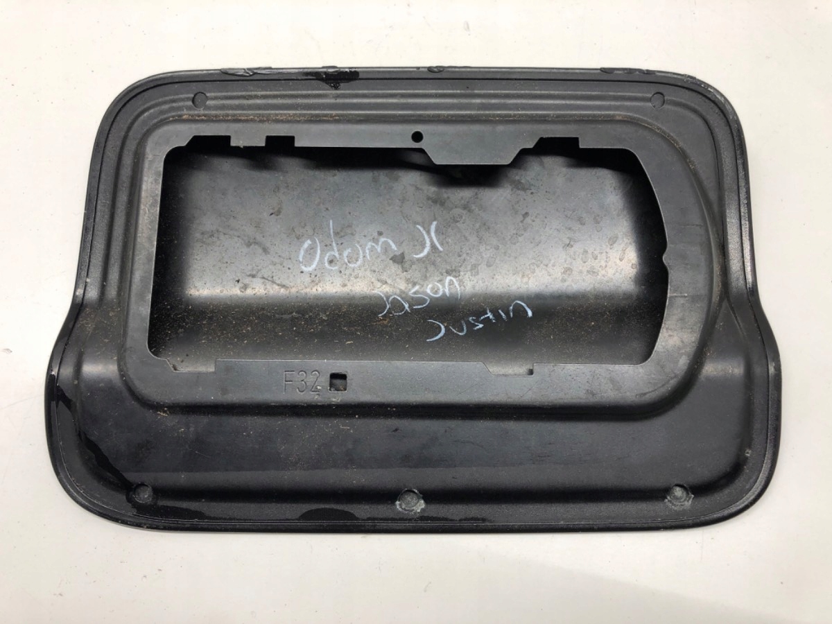 KLAPKA WLEWU PALIWA BMW F32 Sportowy/Coupe Numer katalogowy części LORK571196