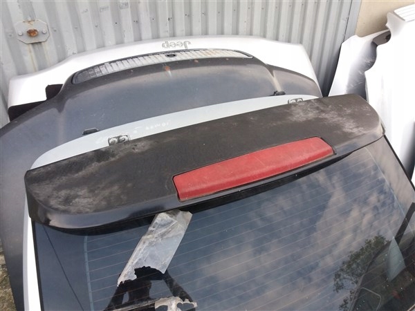 KLAPA TYLNA BAGAŻNIKA RANGE ROVER SPORT L320 Producent inny