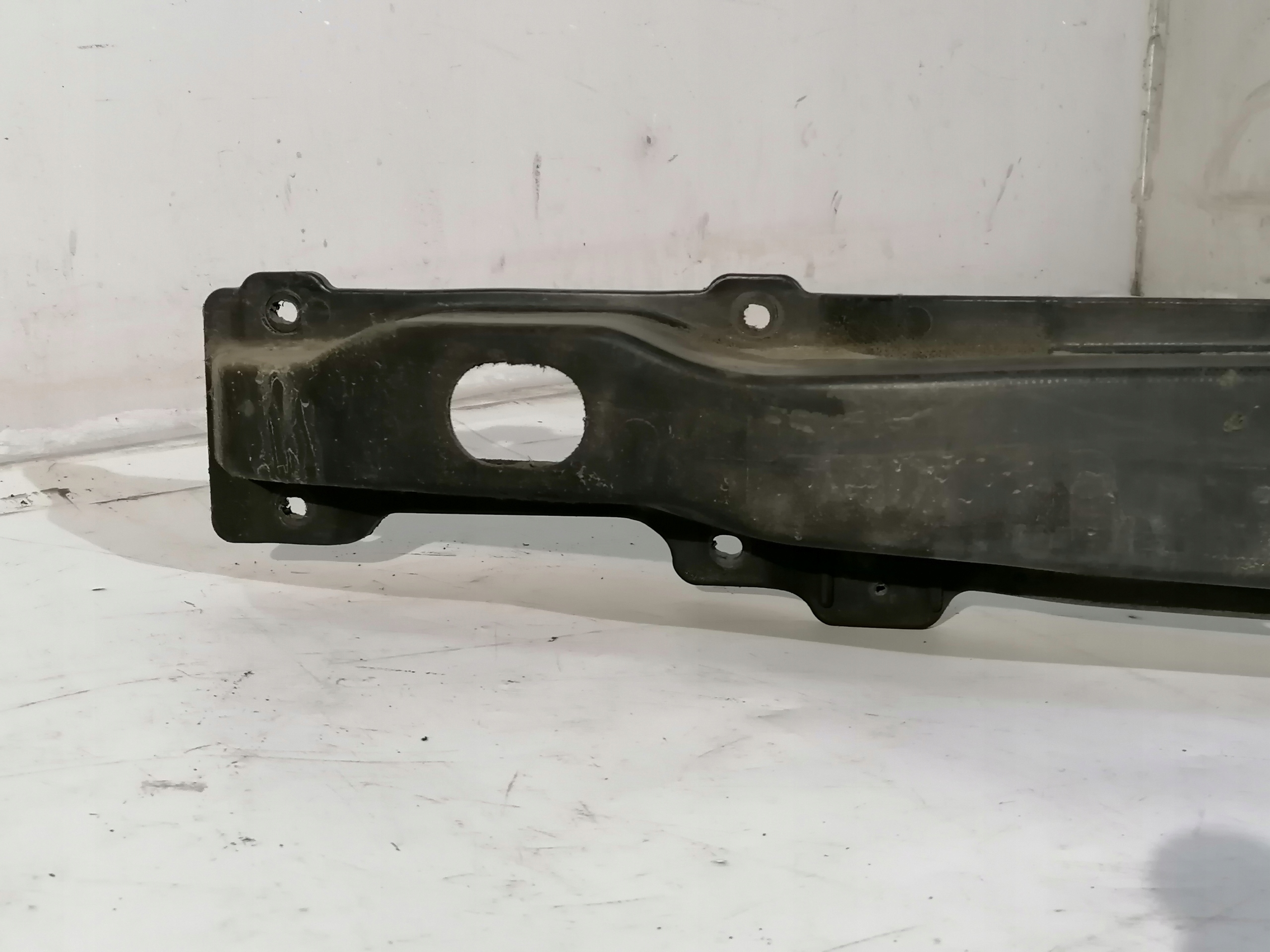 Kia Ceed and sider below bumper rear part