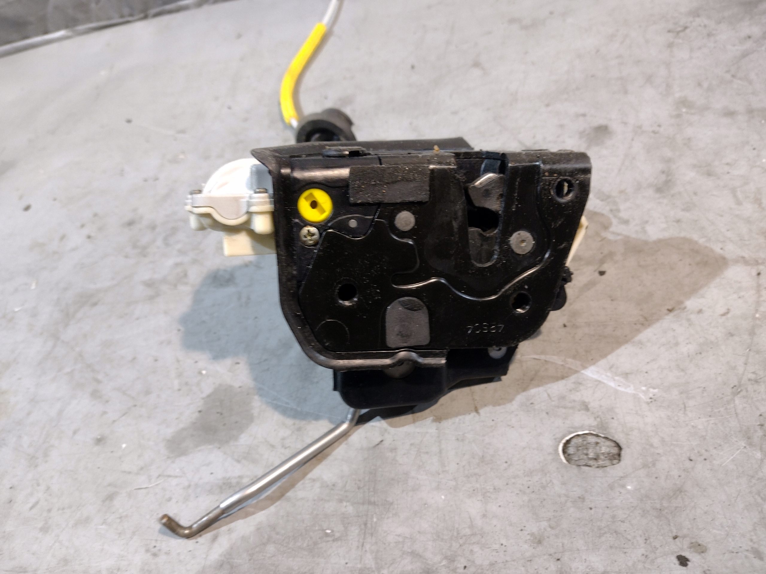 lock door left rear part Audi A4 B7 8E0839015AA
