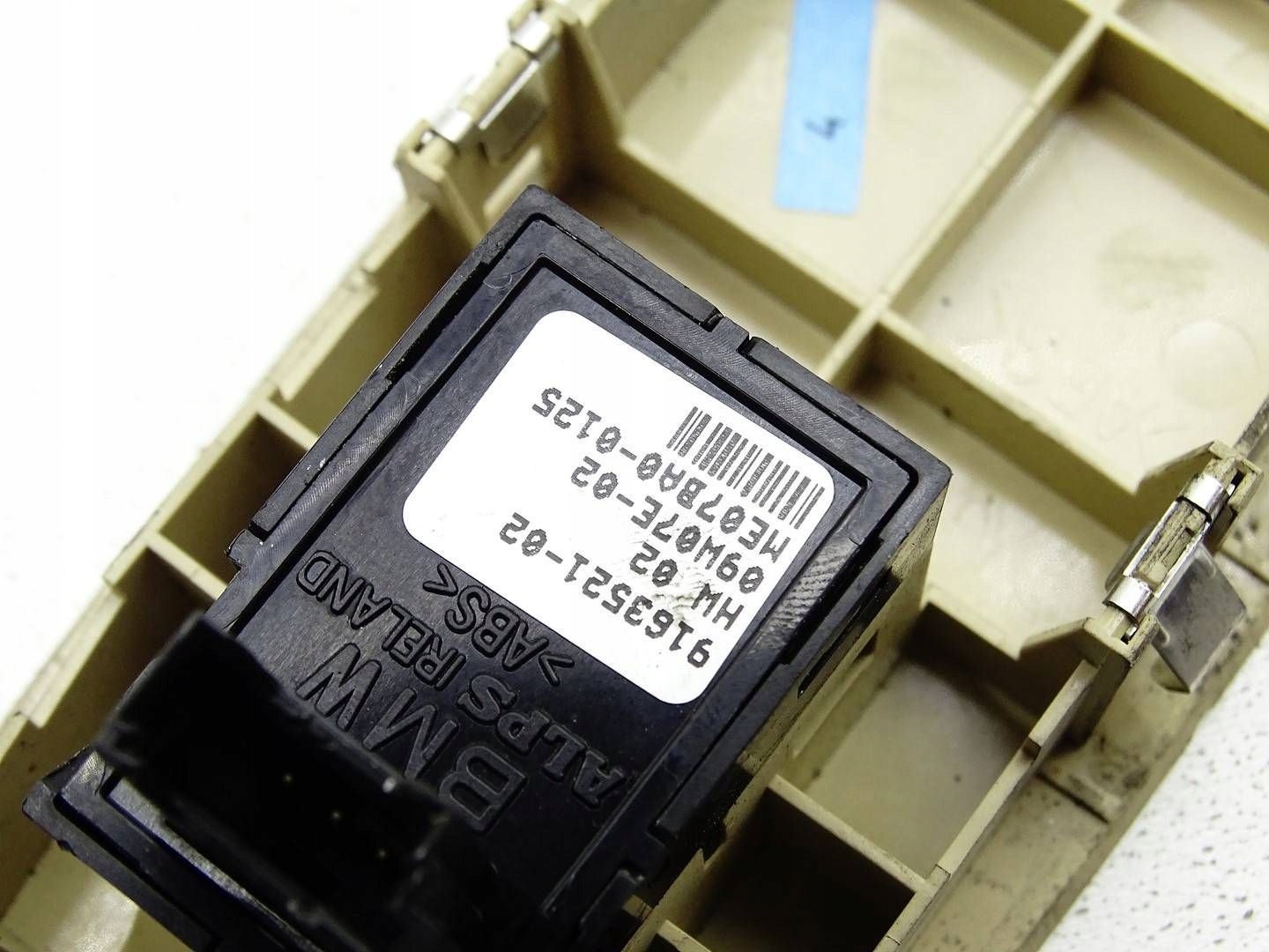window control switch right front front BMW 7 F01 F02 9163521