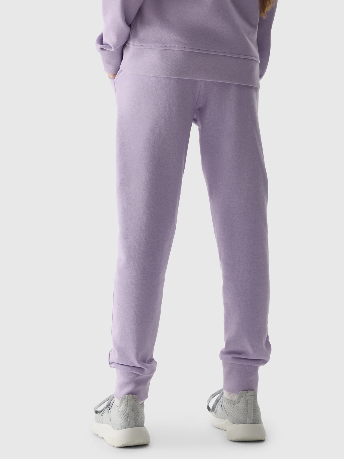 4F SPODNIE DRESOWE JOGGERY DZIEWCZĘCE SPORTOWE DZIECIĘCE SS24 Kod producenta TTROF587