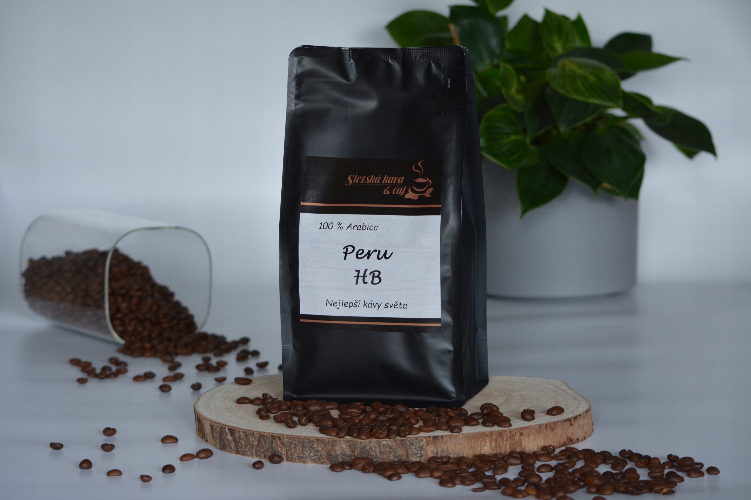 Levně Káva zrnková Arabica Slezská káva a čaj Peru