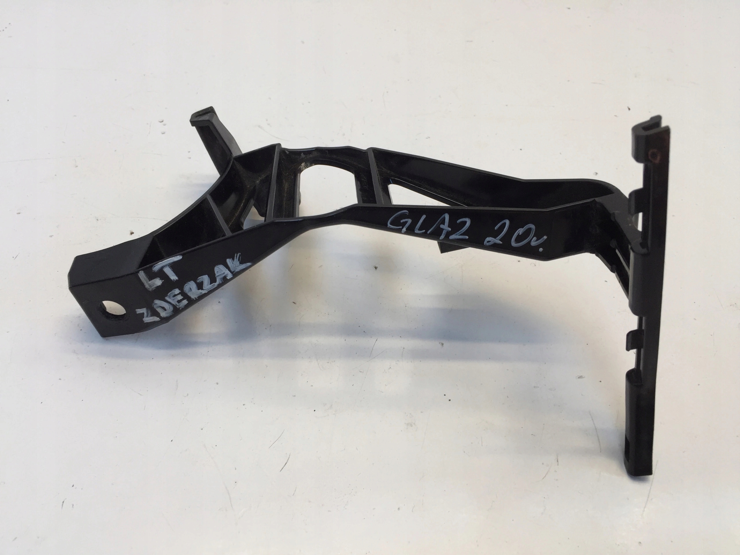 A2478855104 - MERCEDES GLA H247 кріплення бампера лівий задній