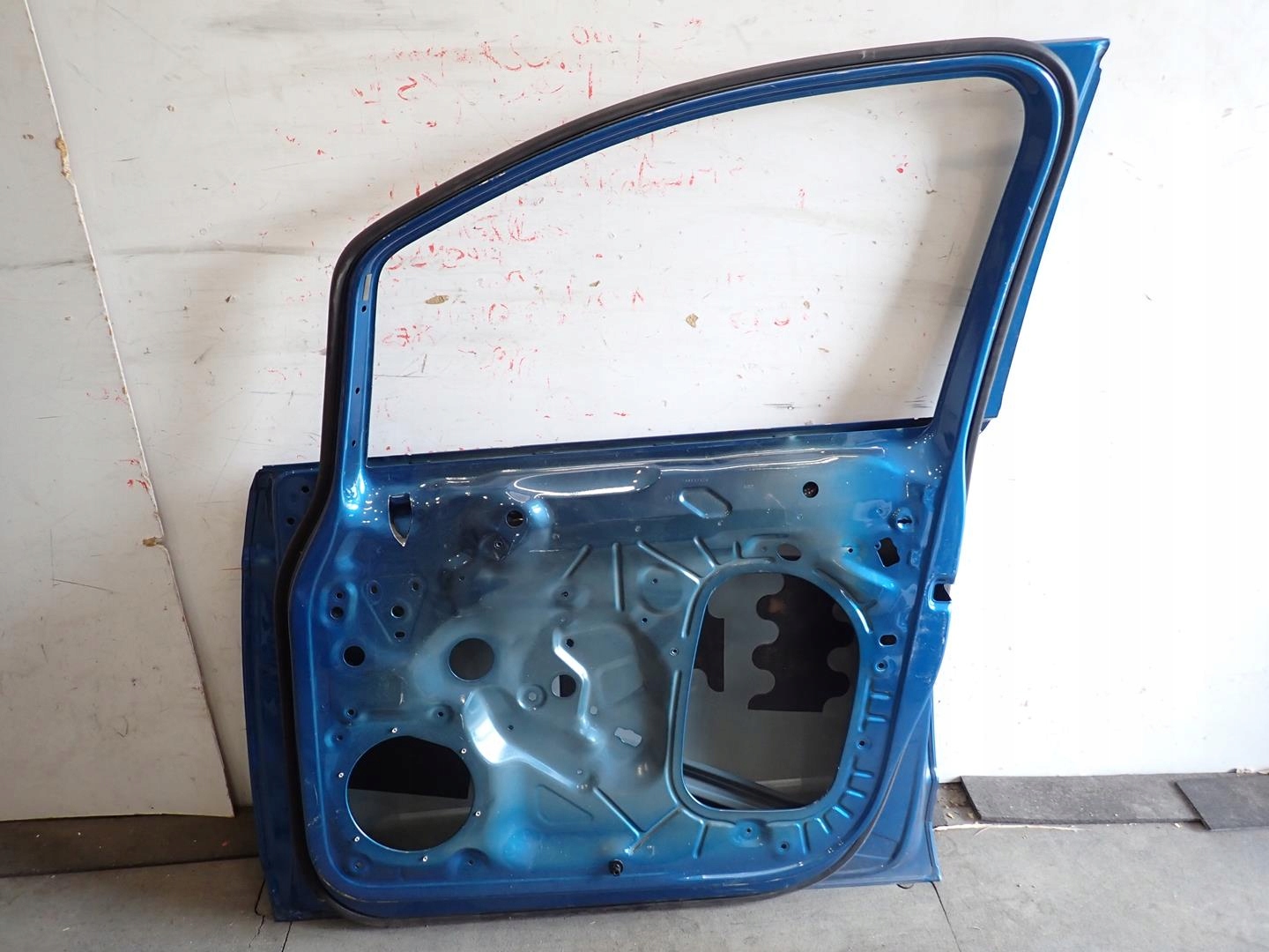 door front front right VW TOURAN 2015- 5TA831312G