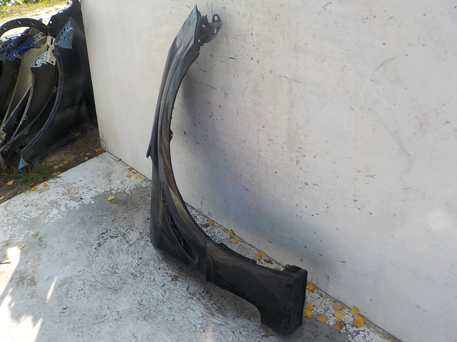 928 FORD S-MAX and fender right front front