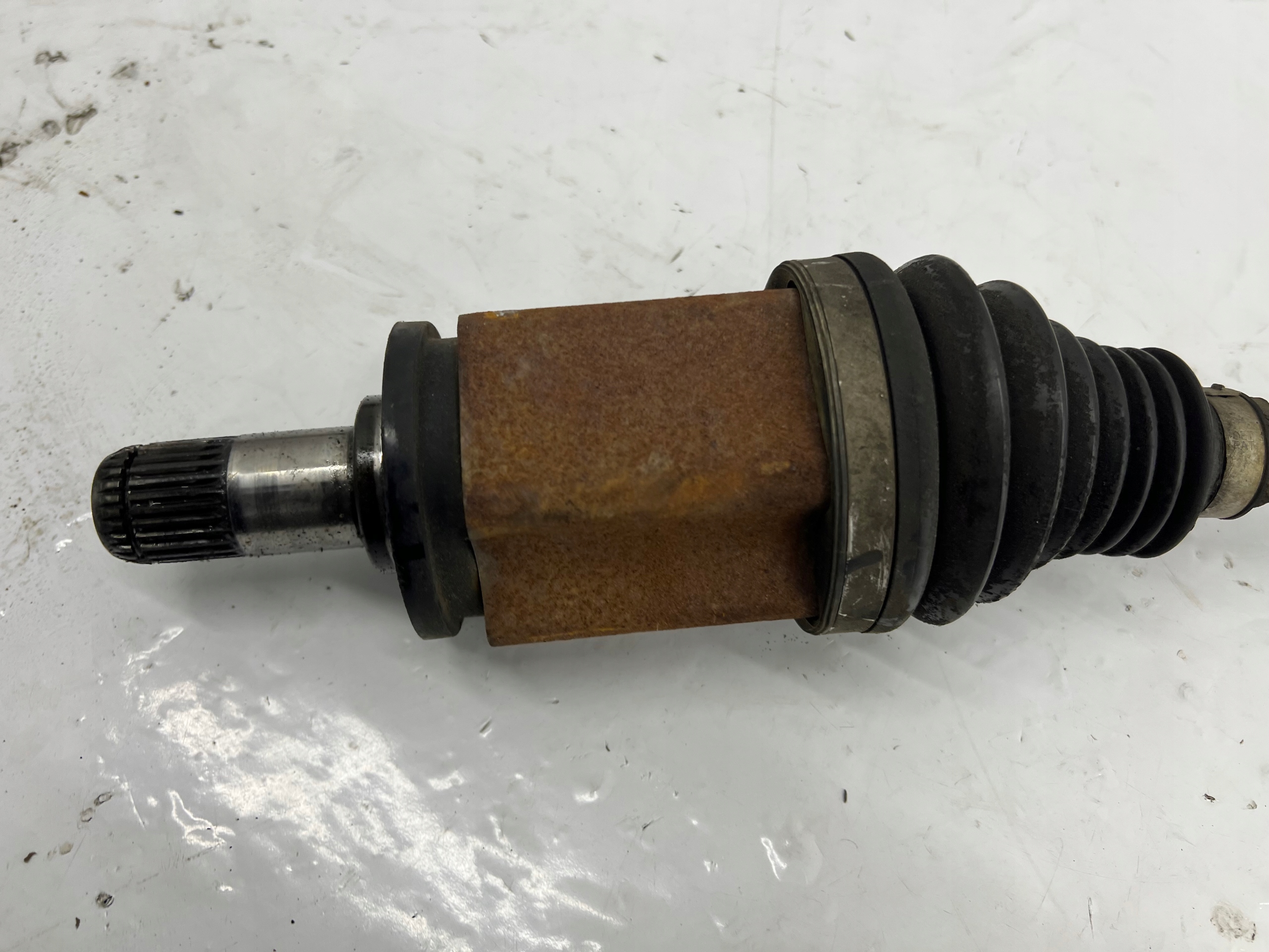BMW X5 X6 E70 E71 3.0 D 286KM X-DRIVE semi-axis left front left front