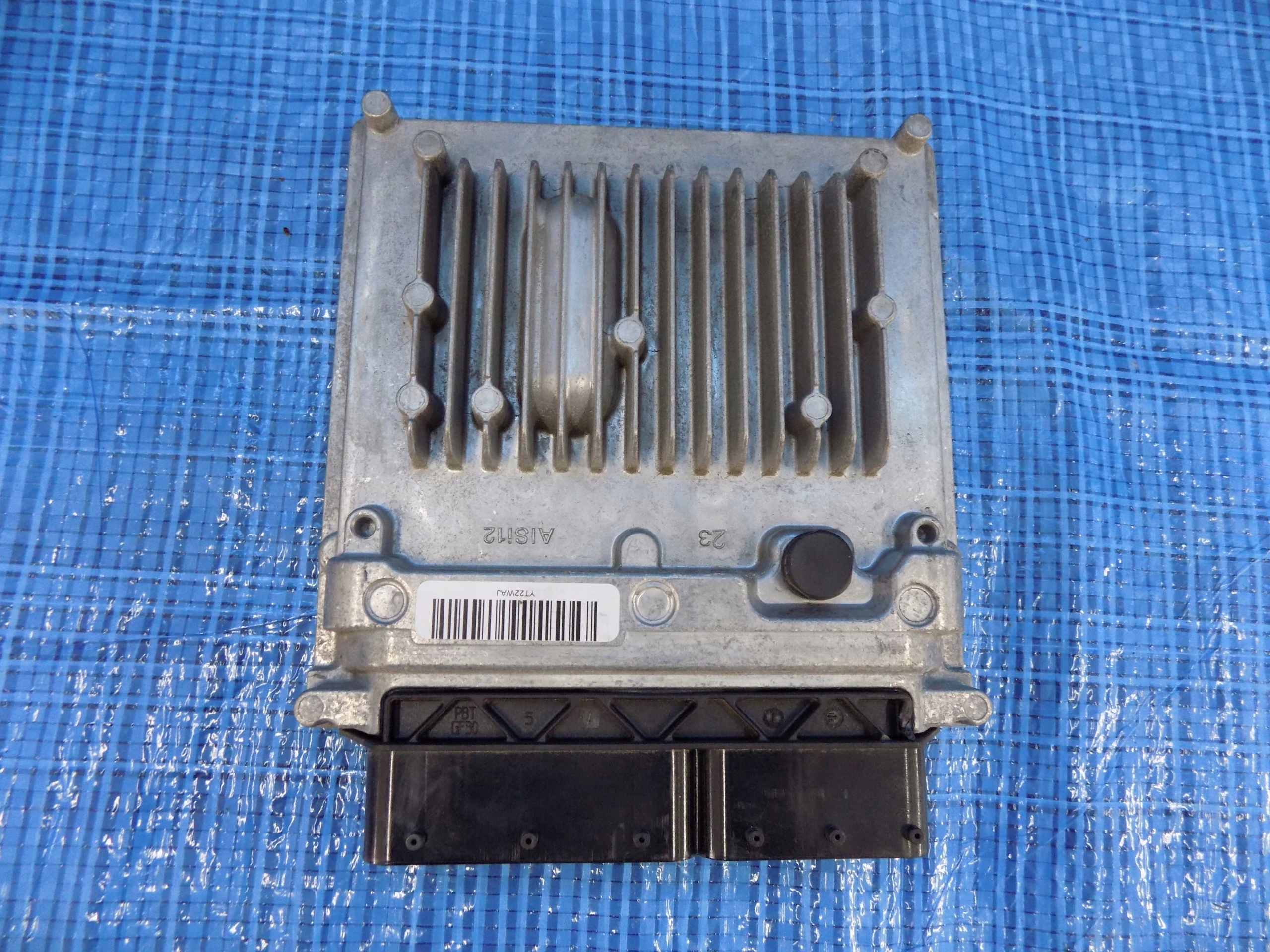 computer control unit of the engine MERCEDES W176 2,2 CDI