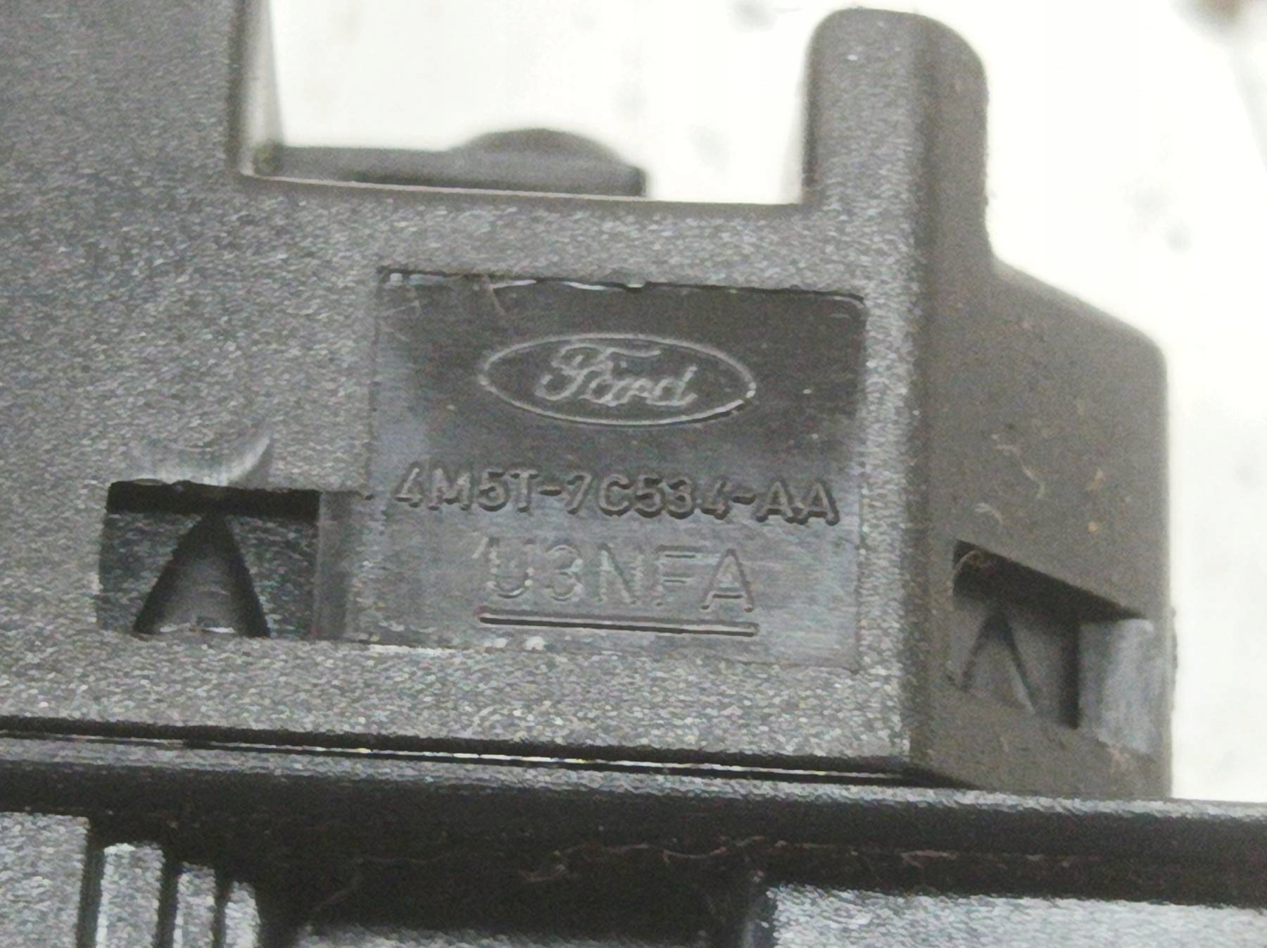 Sensor SENSOR PEDALU der Kupplung Bremse KPL 4M5T-7C534-AA Ford Fiesta Mk7