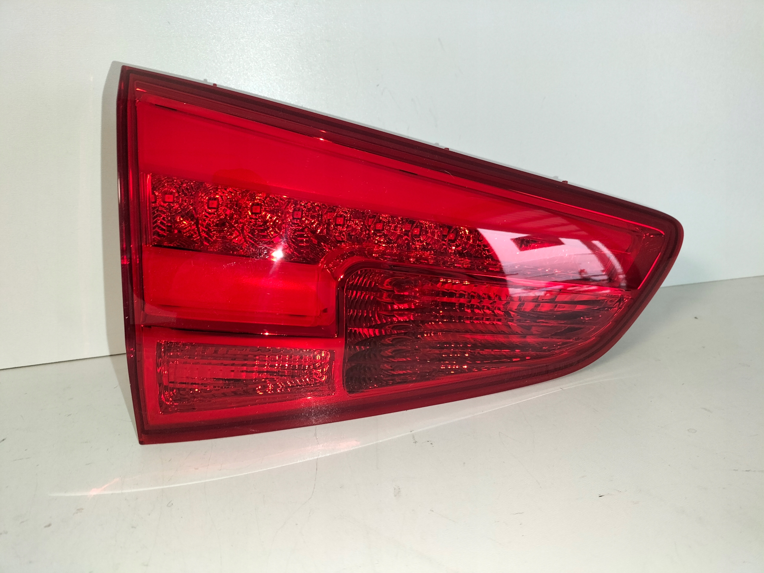 light rear rear part left KIA CEED II LIFT 15-18 KOMBI +LED