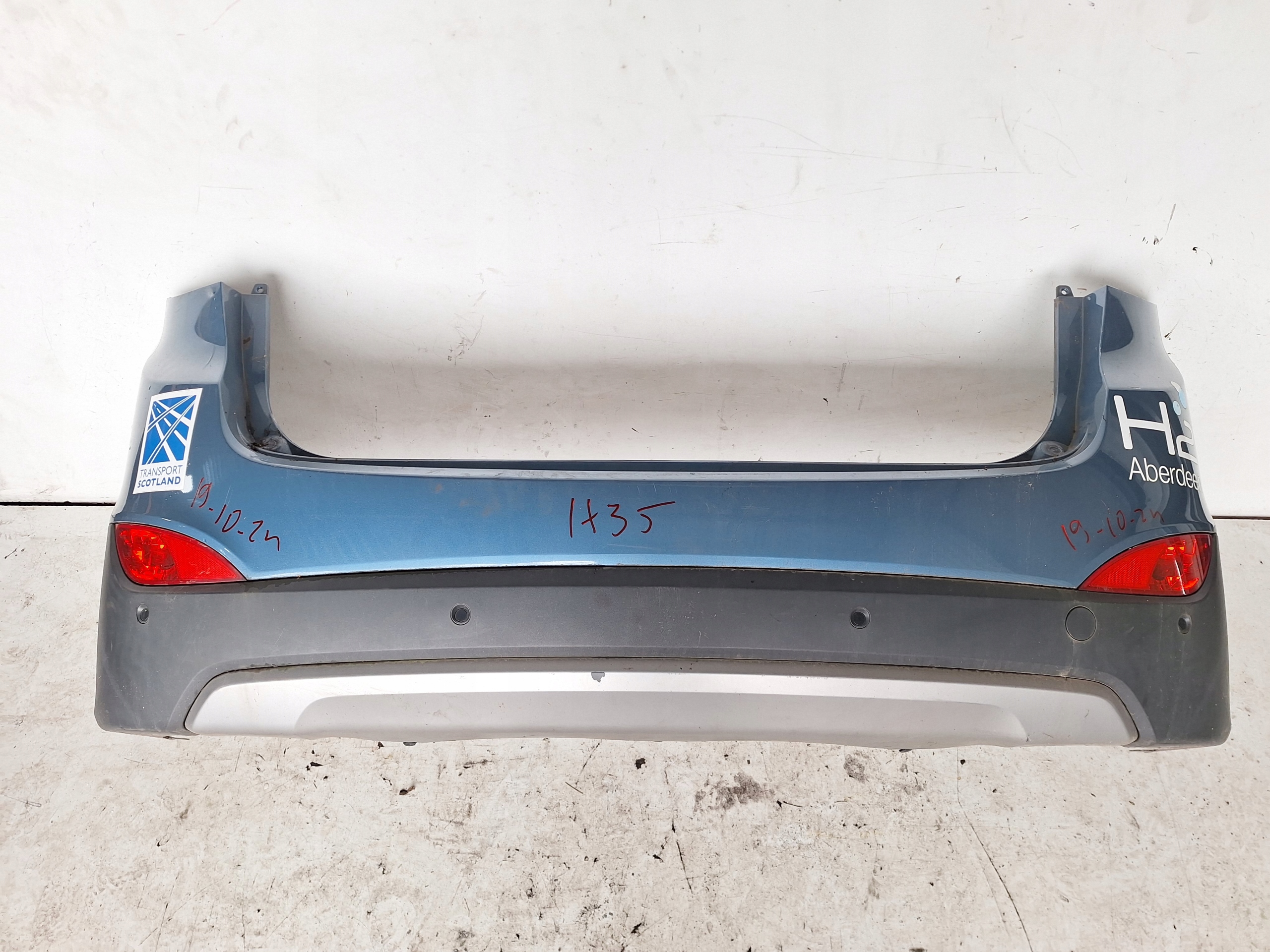 HYUNDAI IX35 09-15 bumper rear part + sider + PDC