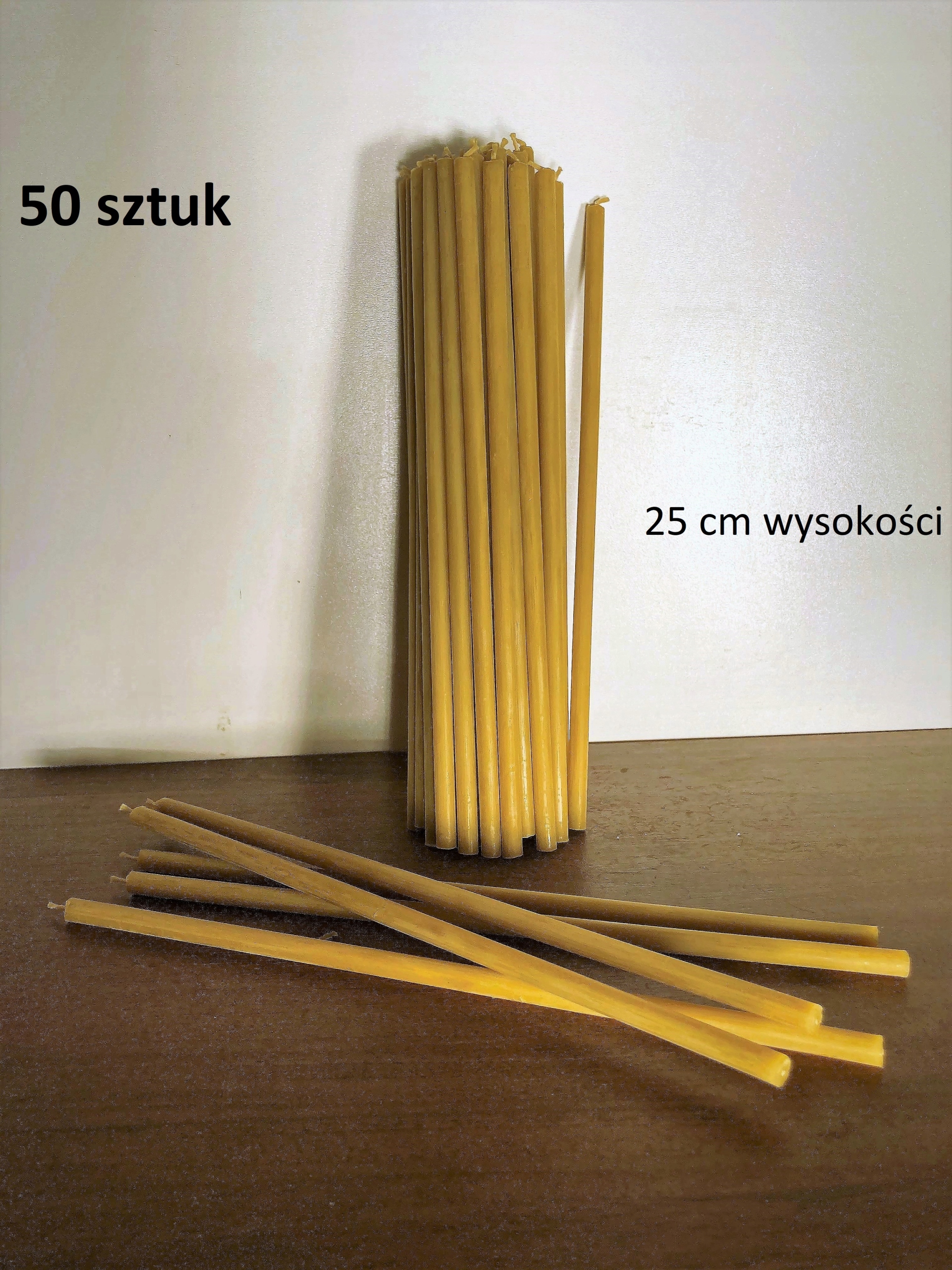 

Świece Cerkiewne 50 Sztuk 25 CM Wys.