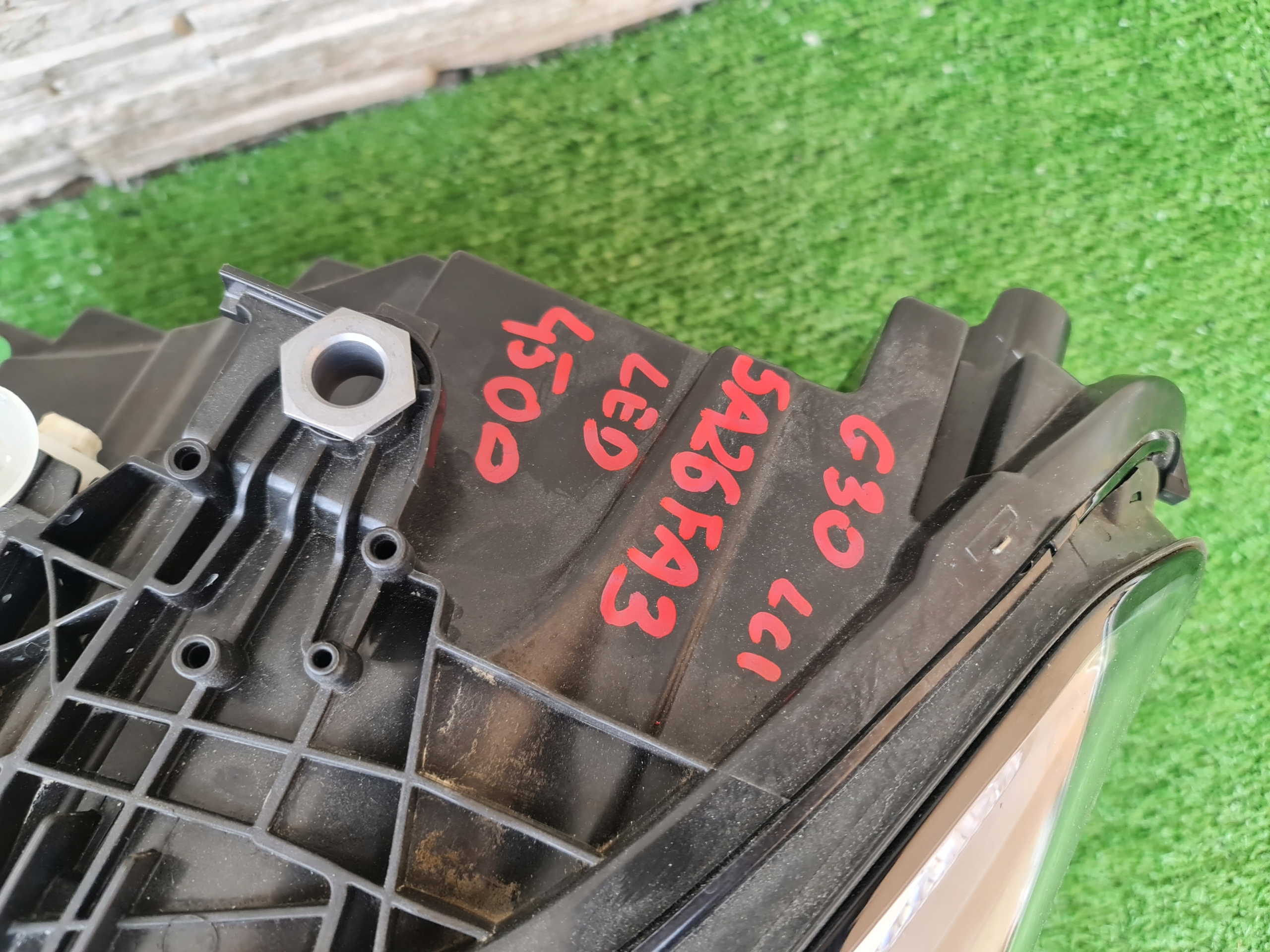 LAMPA LED BMW 5 G30 G31 LCI 5A26FA3 Producent części BMW OE