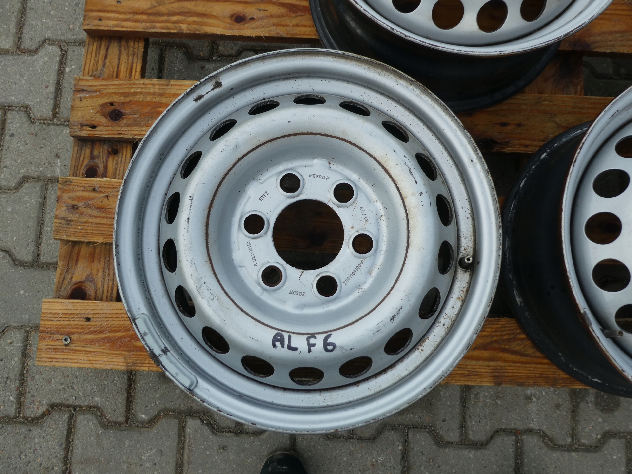4X discs metal disc MERCEDES SPRINTER CRAFTER A0014014802