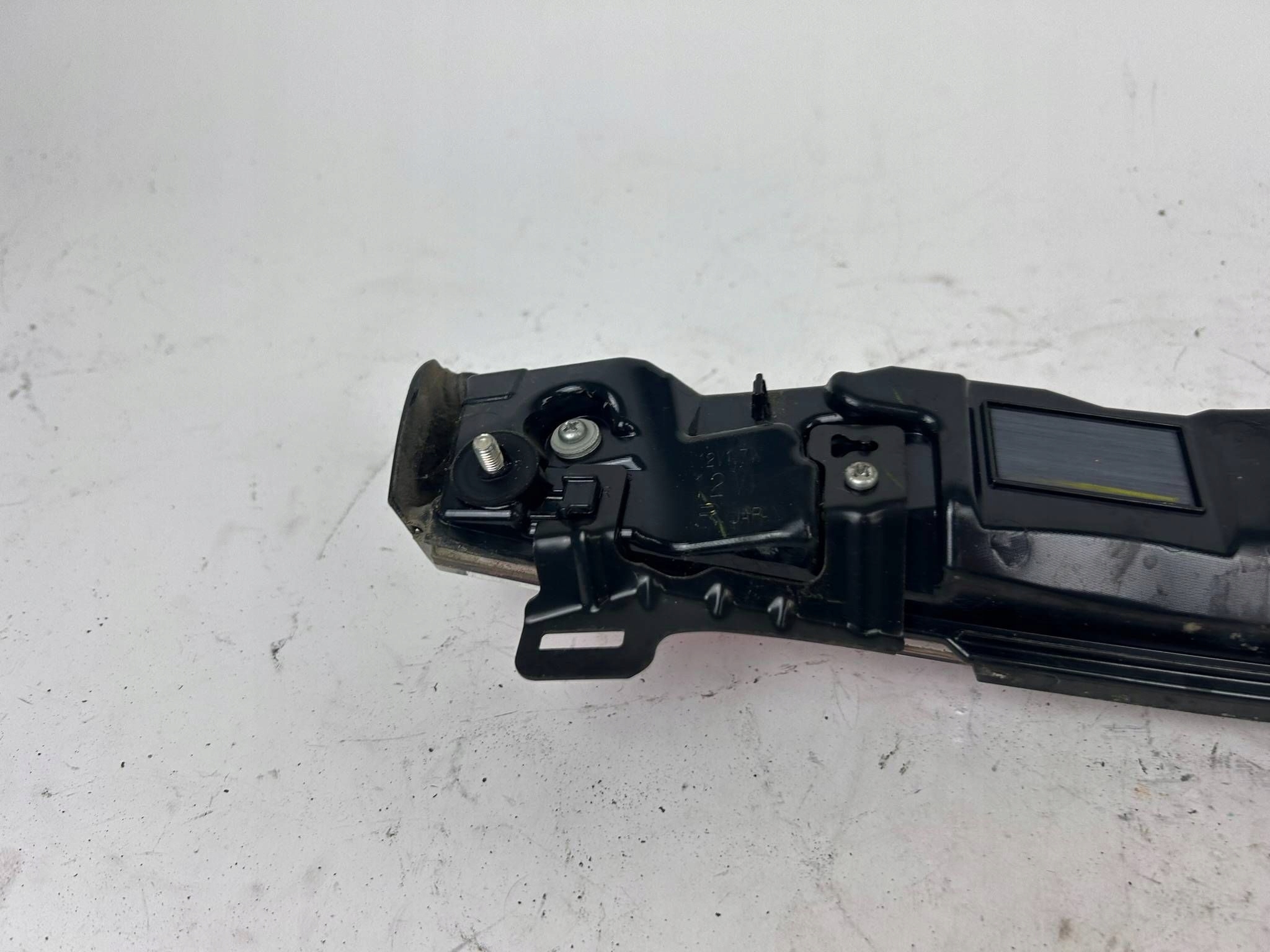 фонарь правый TOYOTA AYGO РЕСТАЙЛИНГ 18-22R. европа