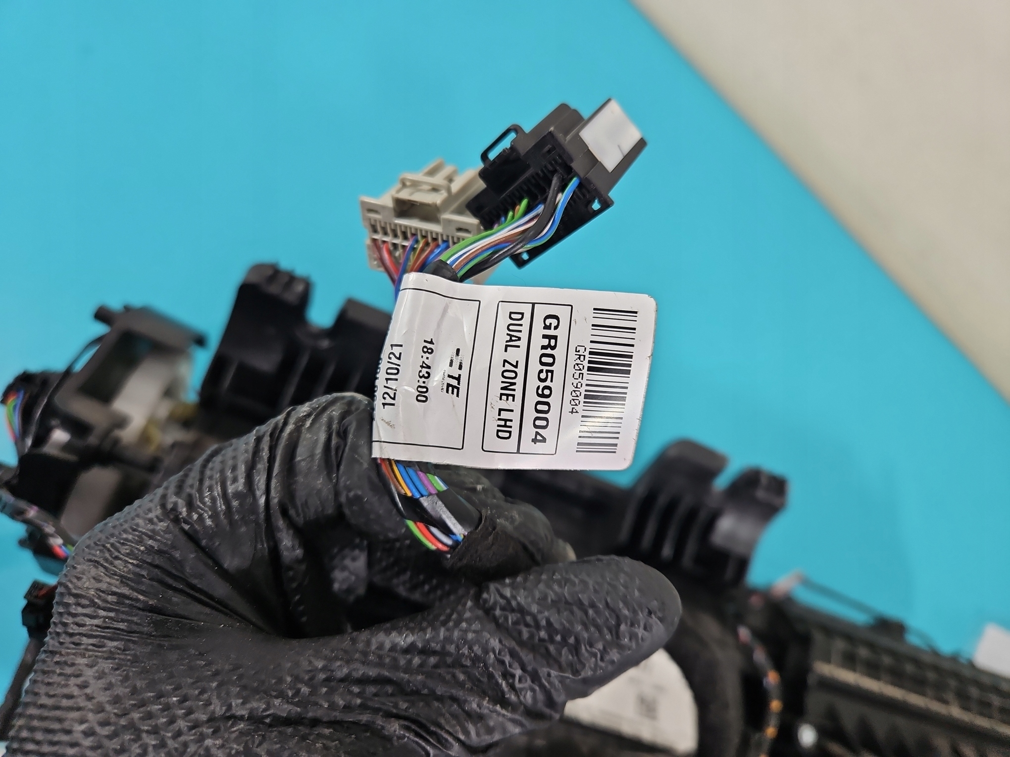 радиатор отопителя opel INSIGNIA B 39217797 европа