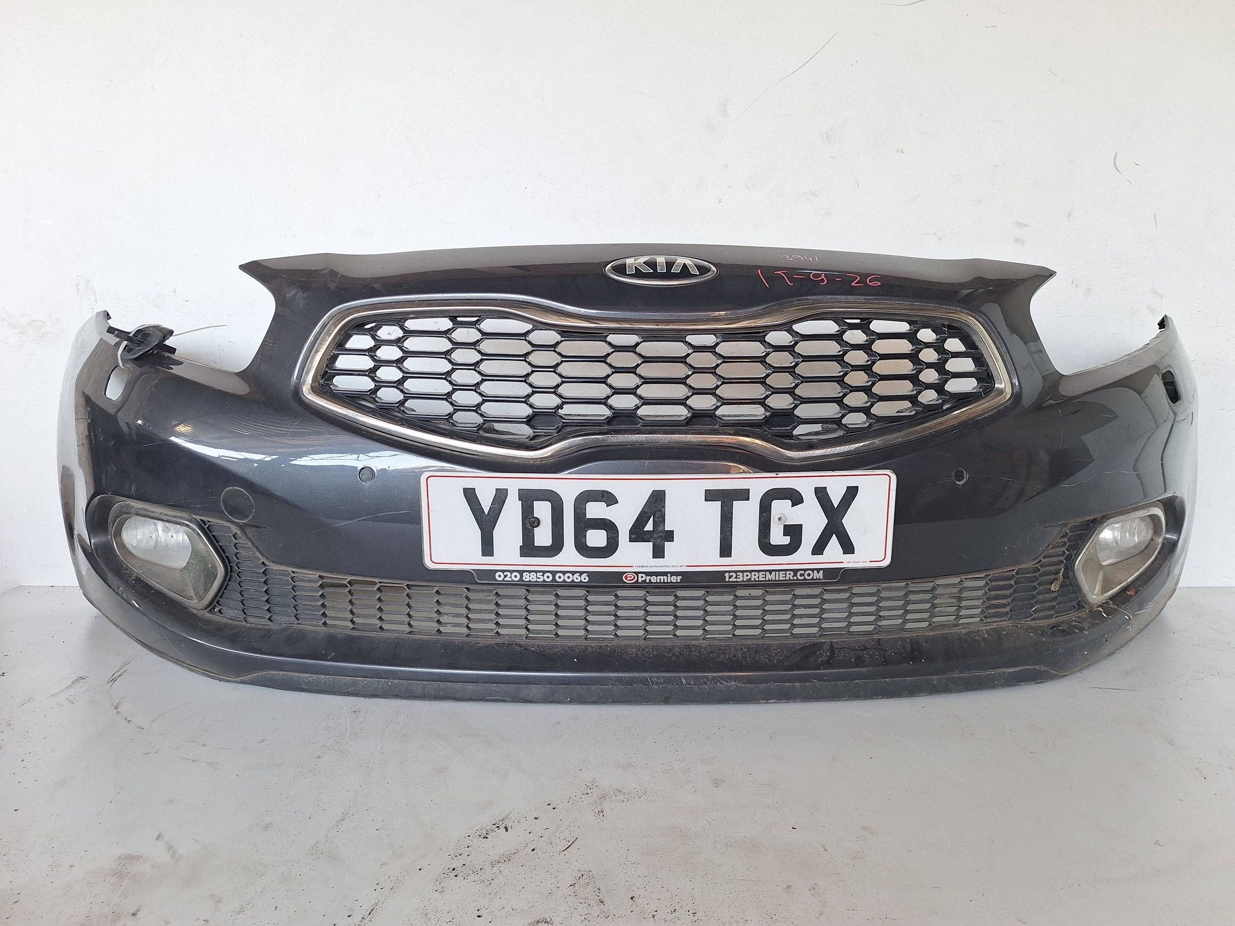 KIA CEED II 12-15 bumper + XENON + PDC 86511-A2000