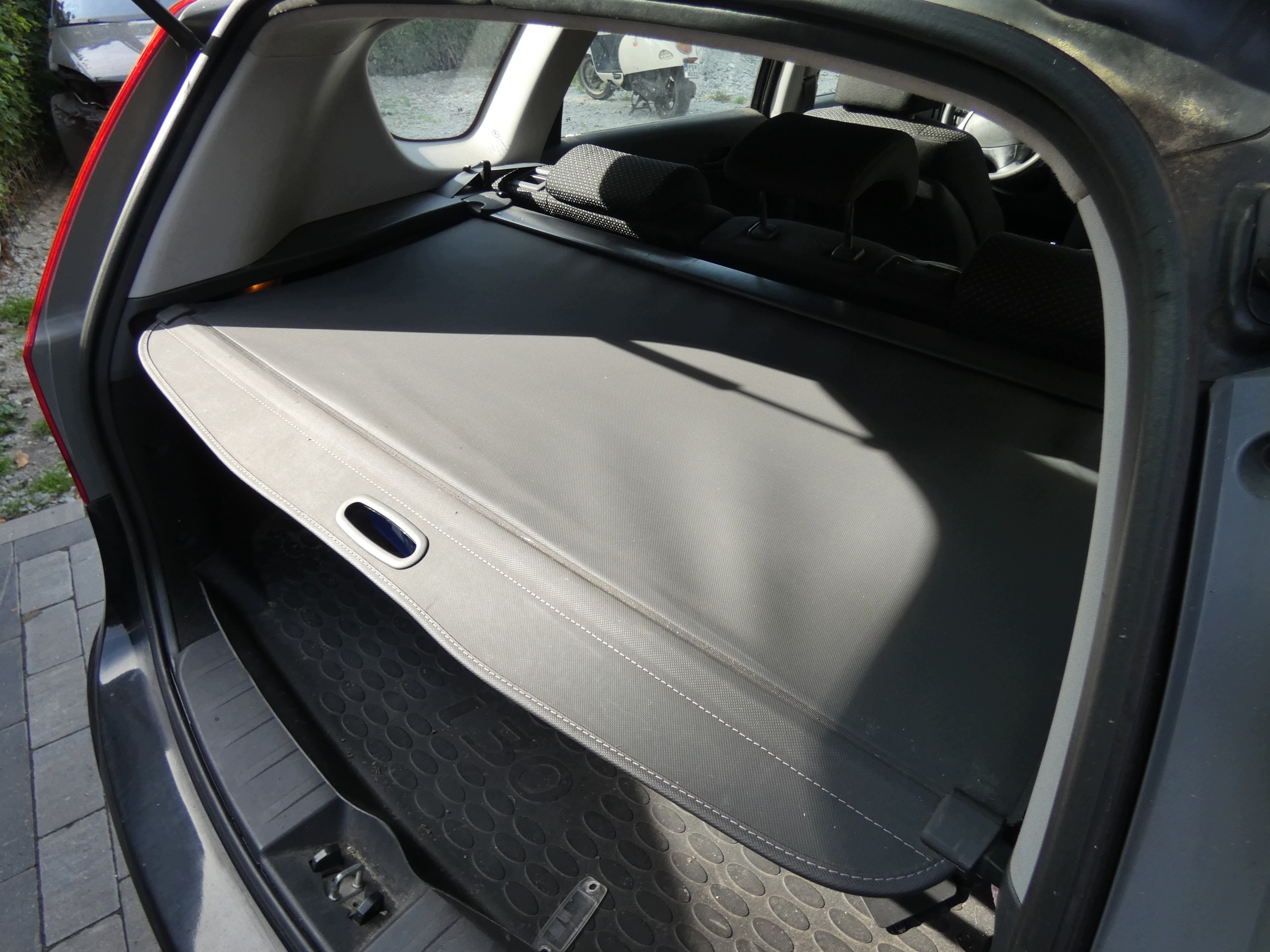 blinds boot HYUNDAI I30 and FD 07-12 original SPRAWNA black
