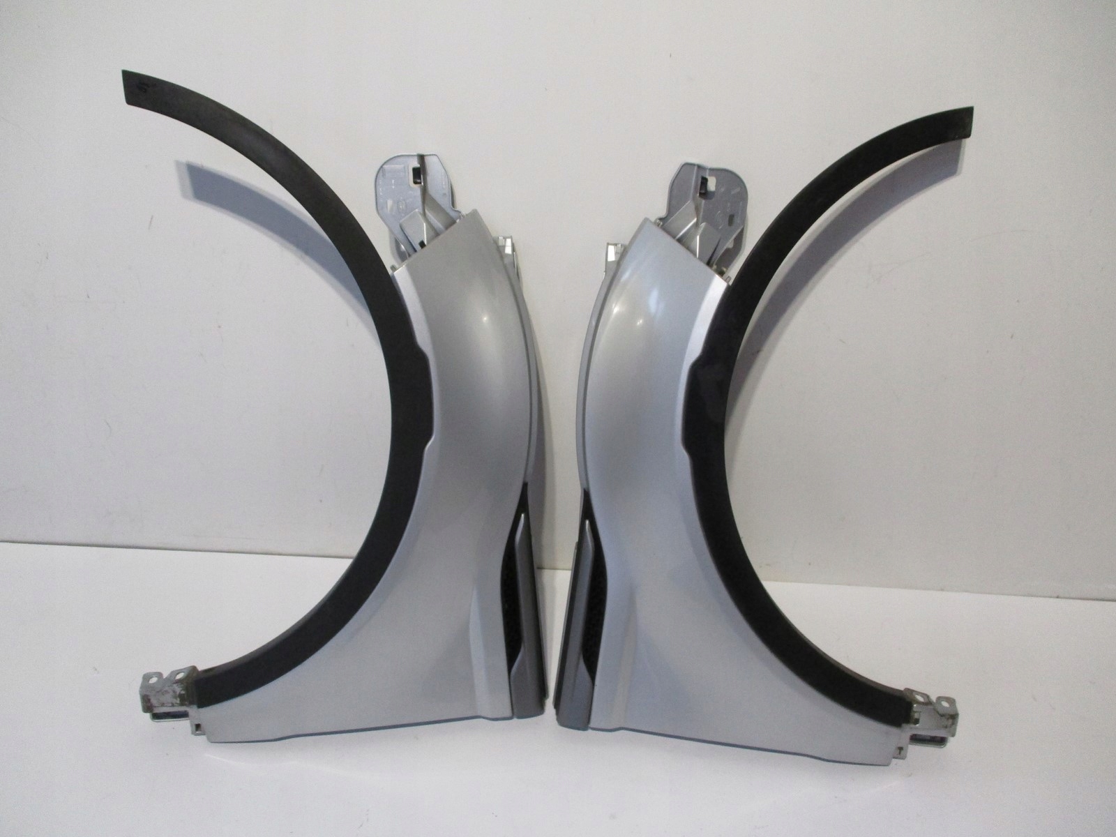 fender left RANGE ROVER EVOQUE LIFT