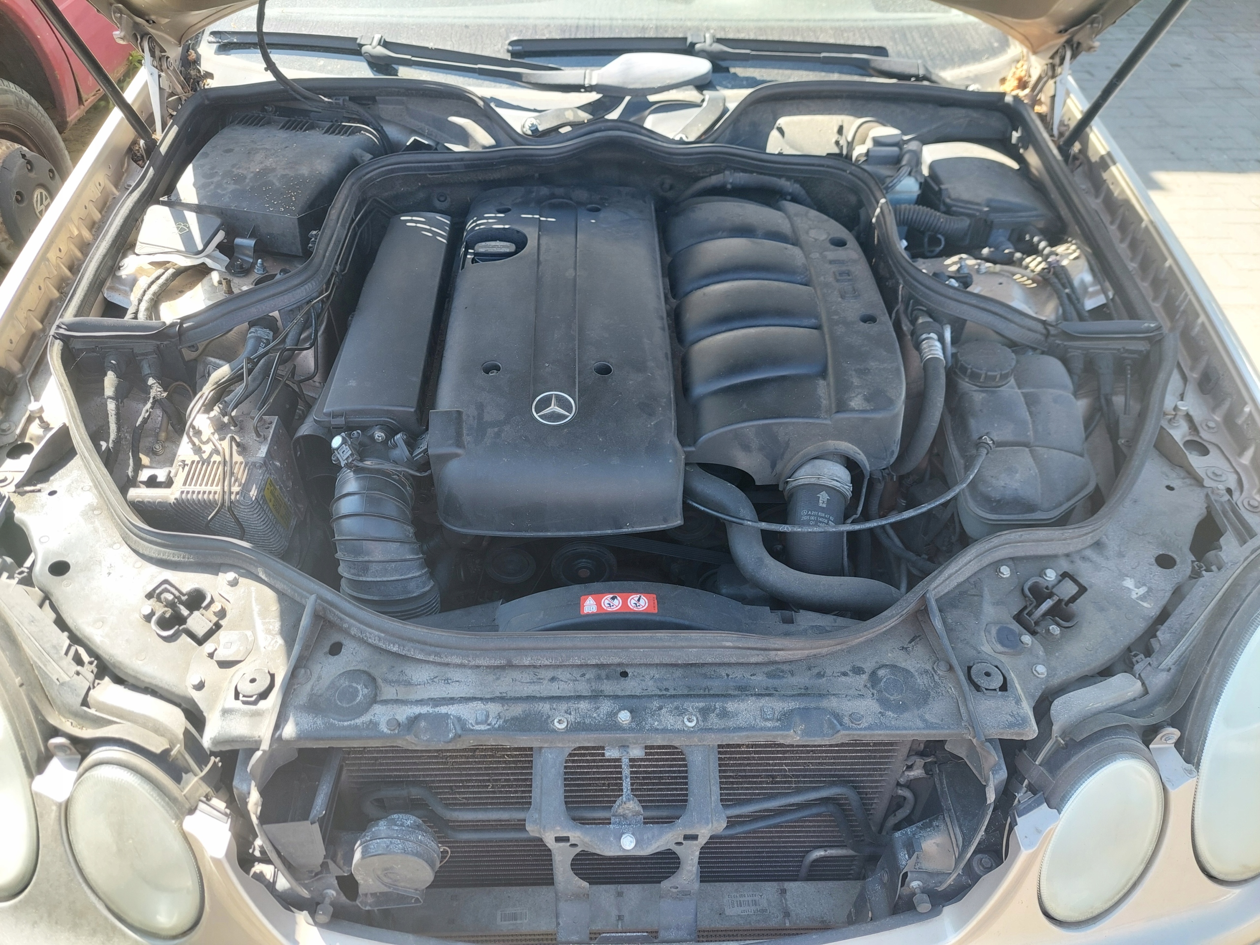 SILNIK 2.2 CDI MERCEDES W211 211