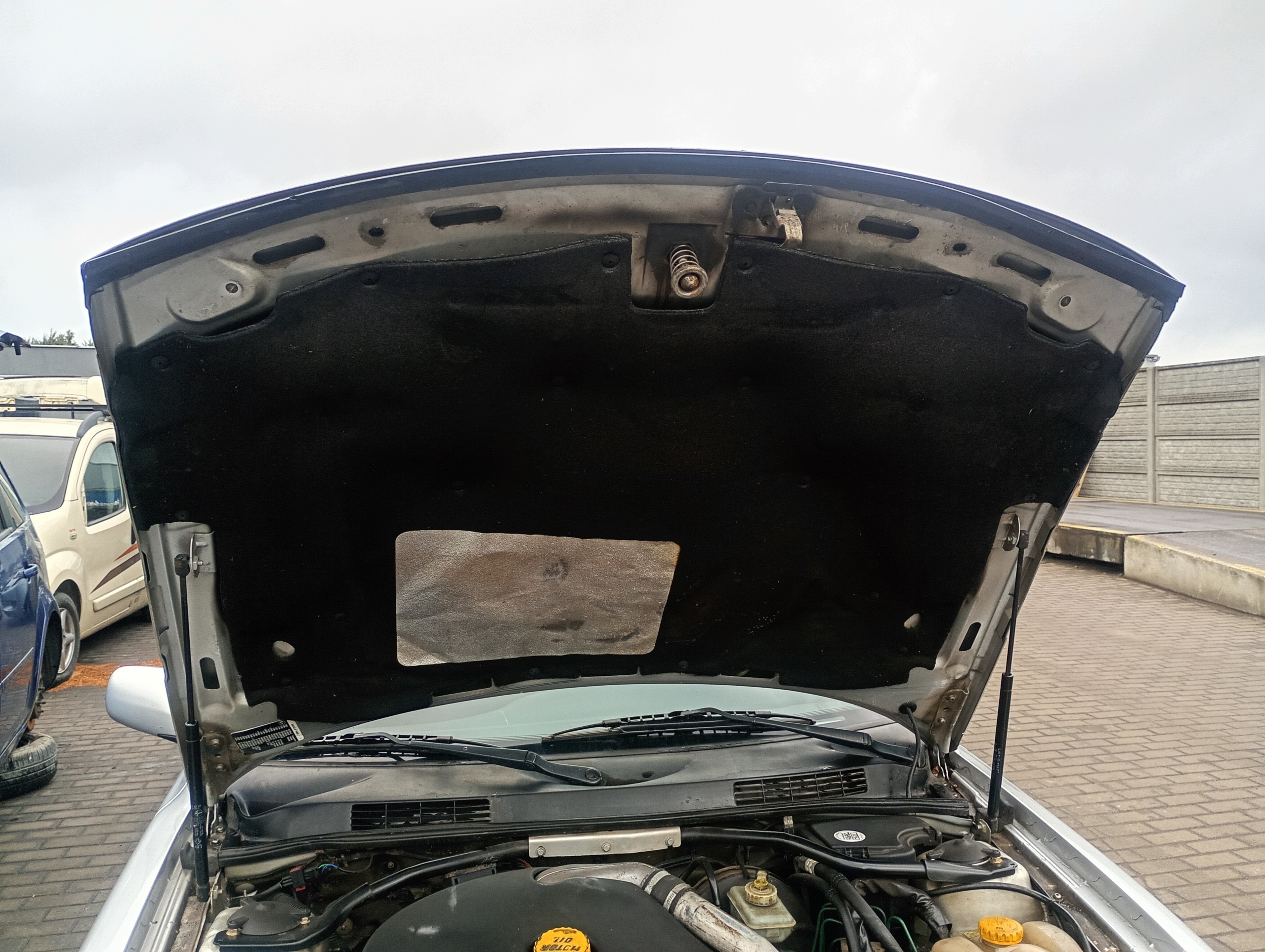 capot Saab 93 9-3 98-02 code lakieru 268