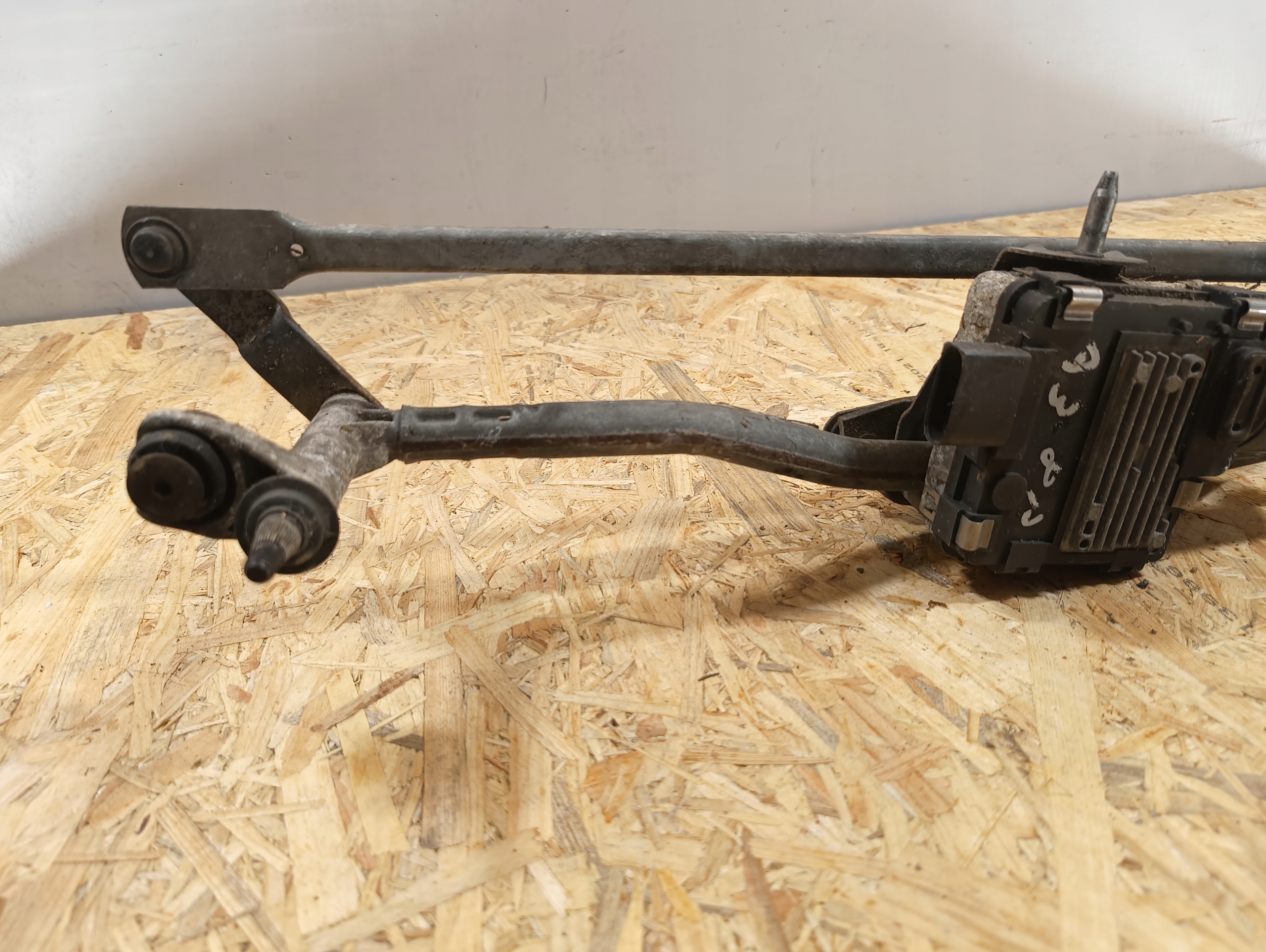 wiper mechanism front AUDI A3 8P 8p1955119a