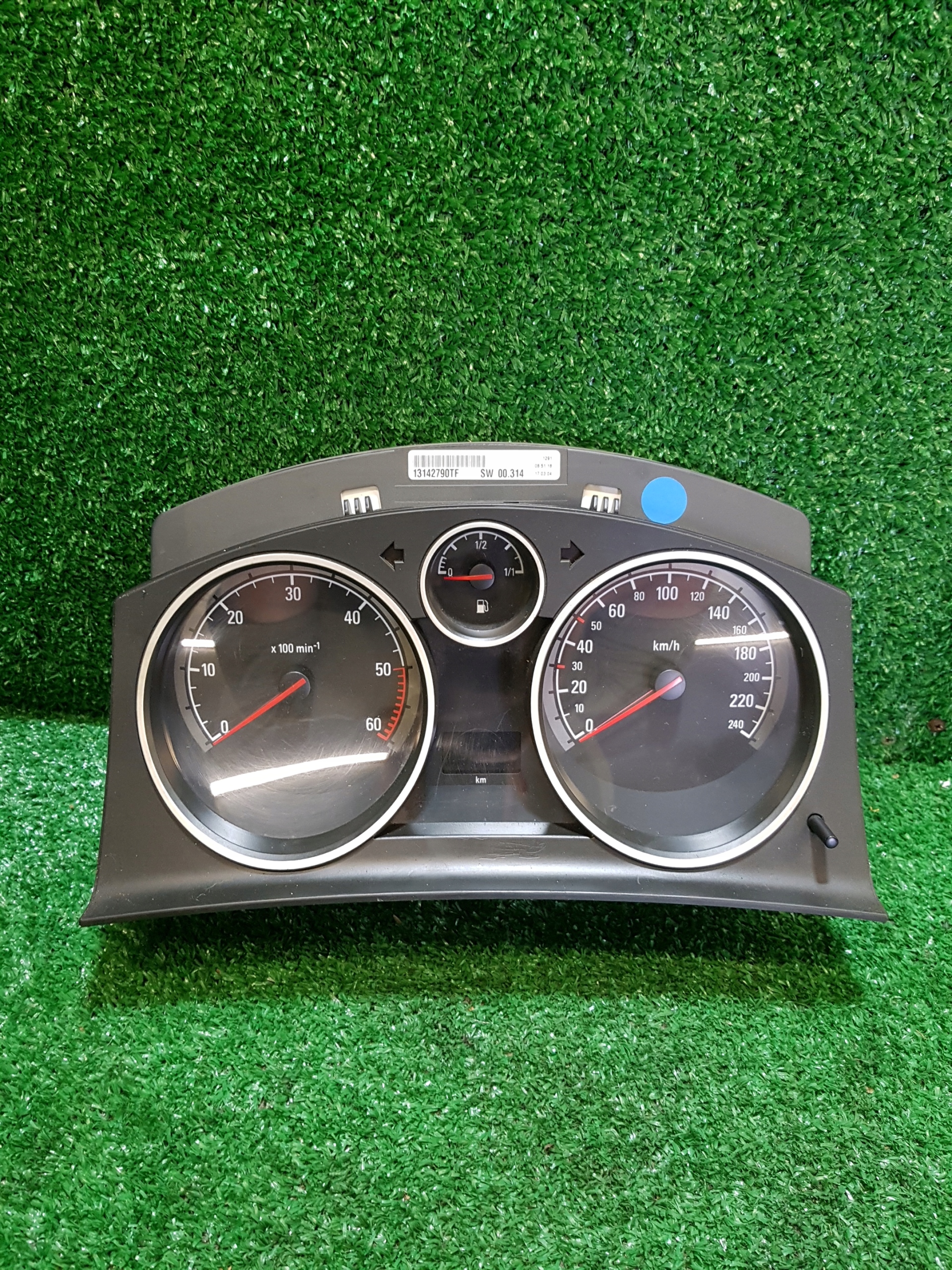 dials dials OPEL ASTRA H 13142790TF