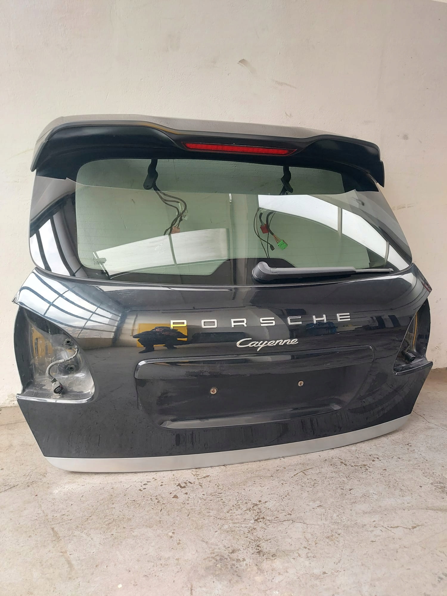 KLAPA BAGAŻNIKA PORSCHE CAYENNE 7P5 7P 2010