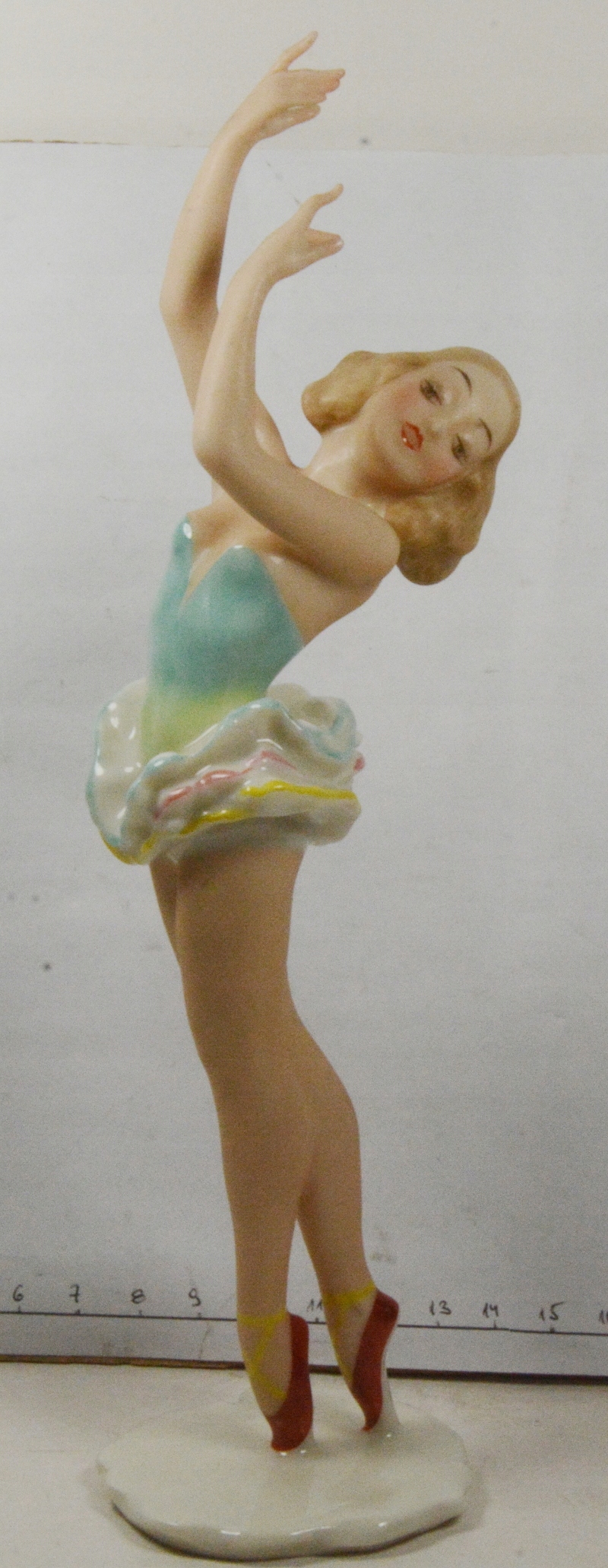 HUTSCHENREUTHER FIGURKA BALETNICY