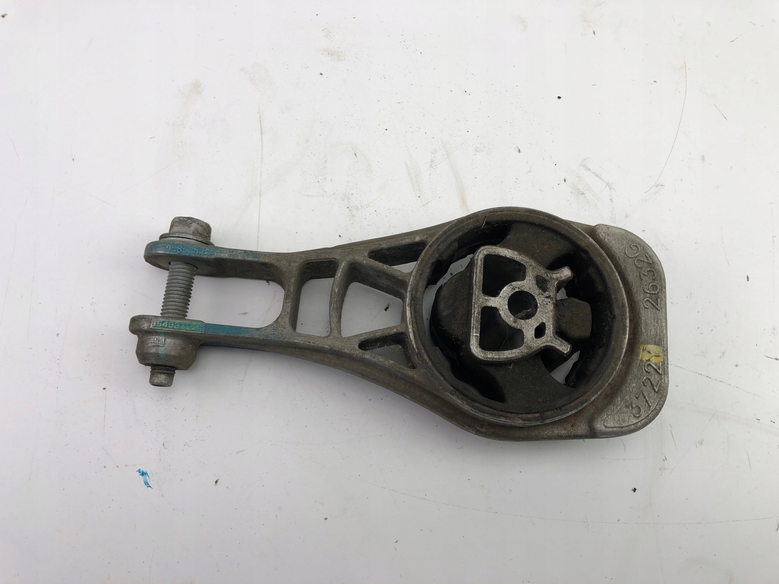 OPEL ЛАПА ПОДУШКА КОРОБКИ 3722Y 2632G