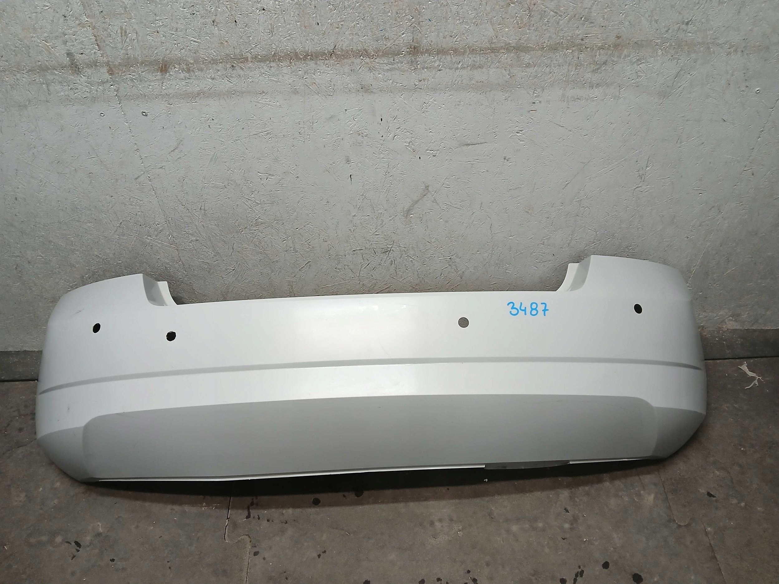 Paraurti posteriore SKODA FABIA III 3 6V HB