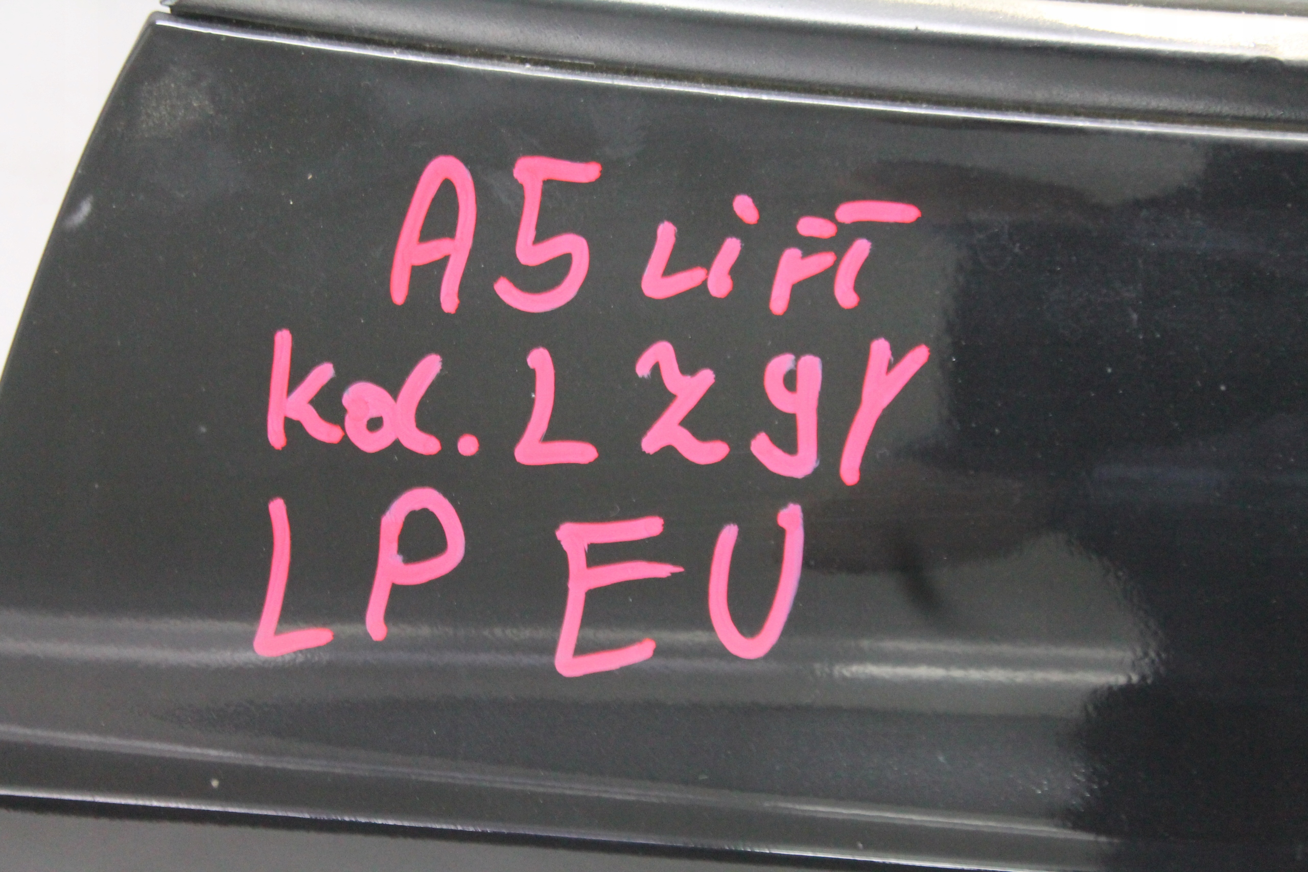 door left front AUDI A5 8T LIFT COUPE LZ9Y 11