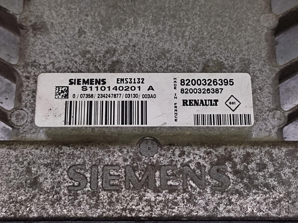 RENAULT CLIO II 1.2 bedienteil des motors 8200326395