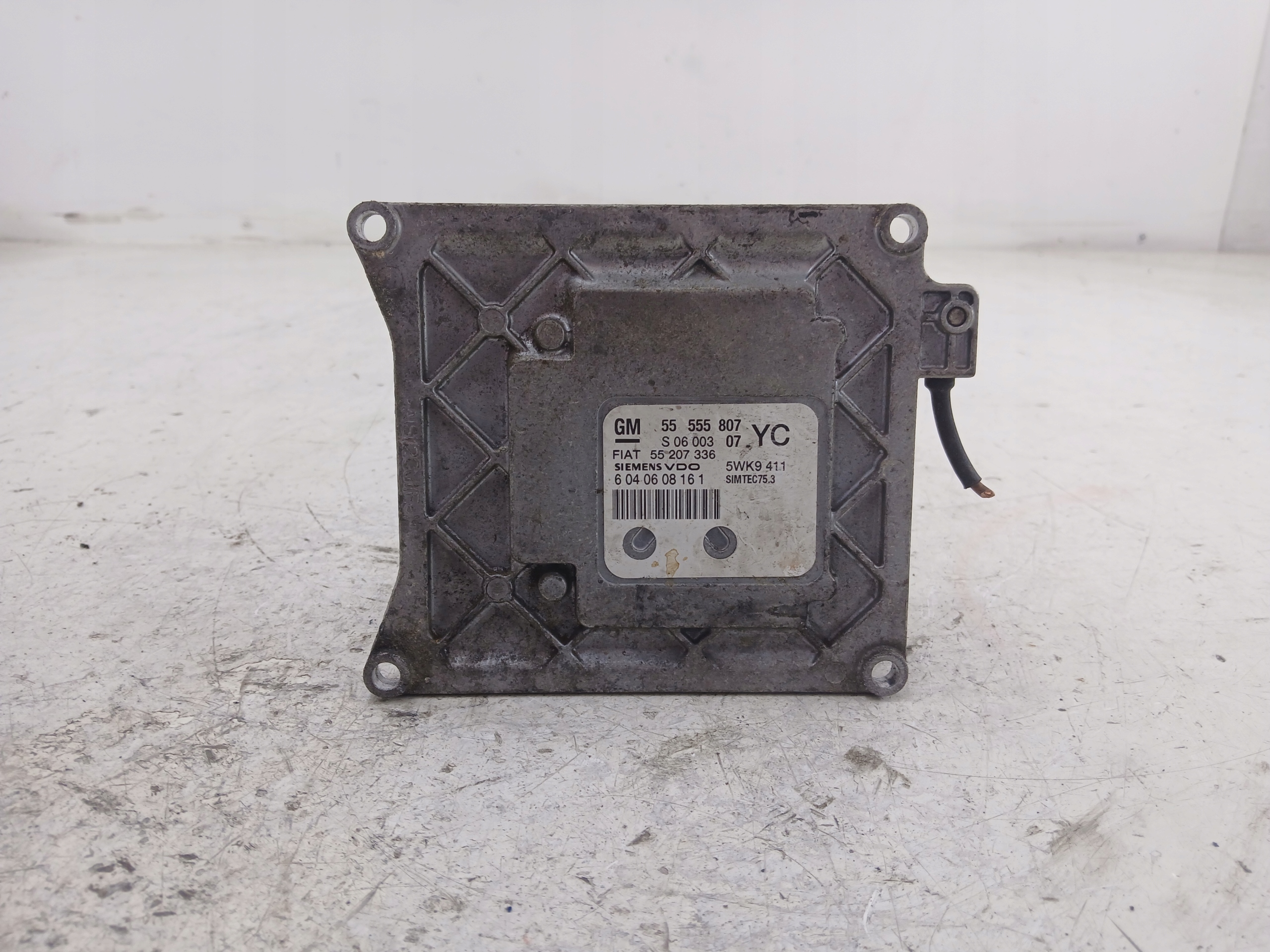 FIAT CROMA II 1.8 control unit computer of the engine 55555807