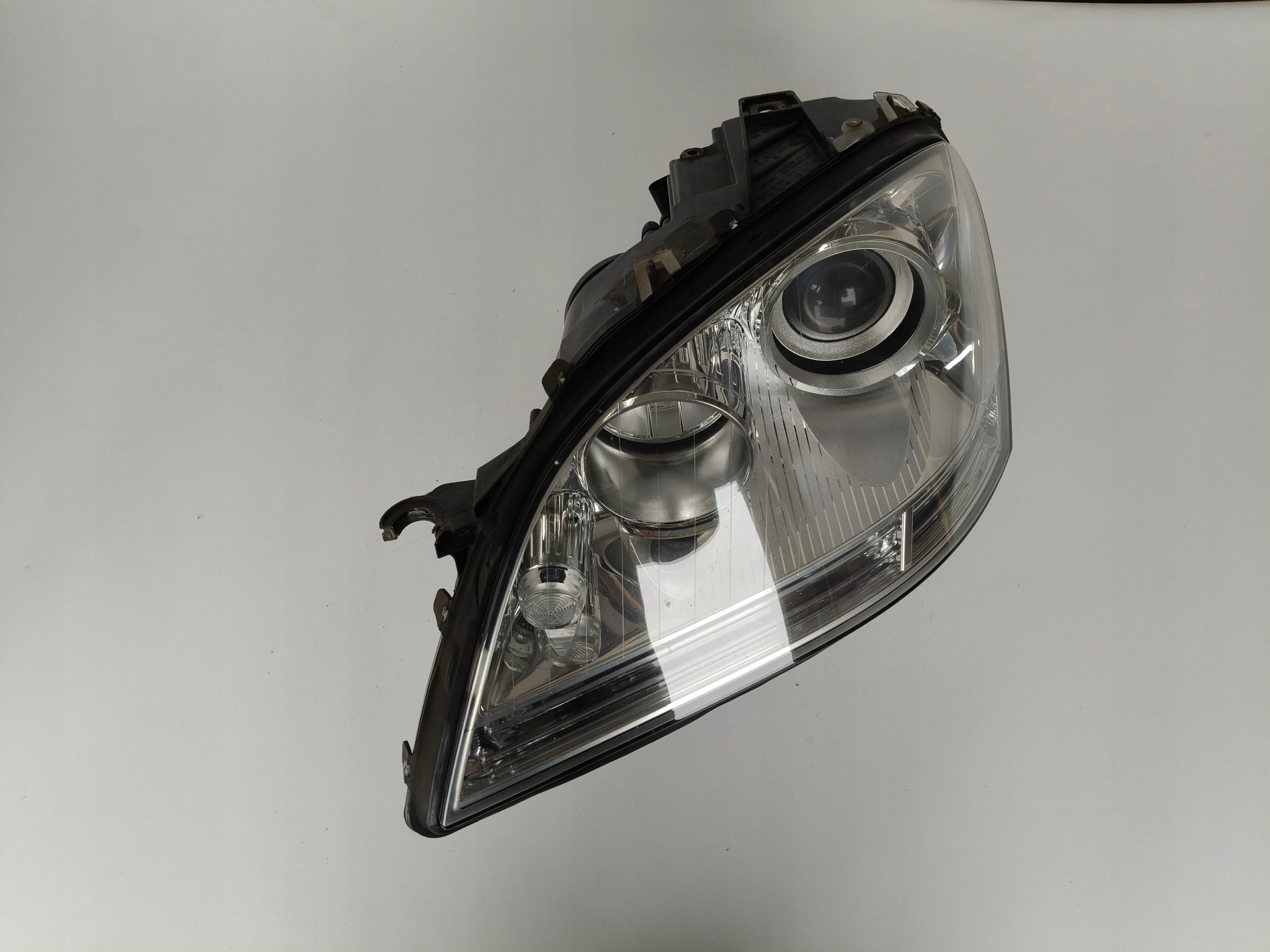 light left REFLEKTOR MERCEDES ML W164 05-08