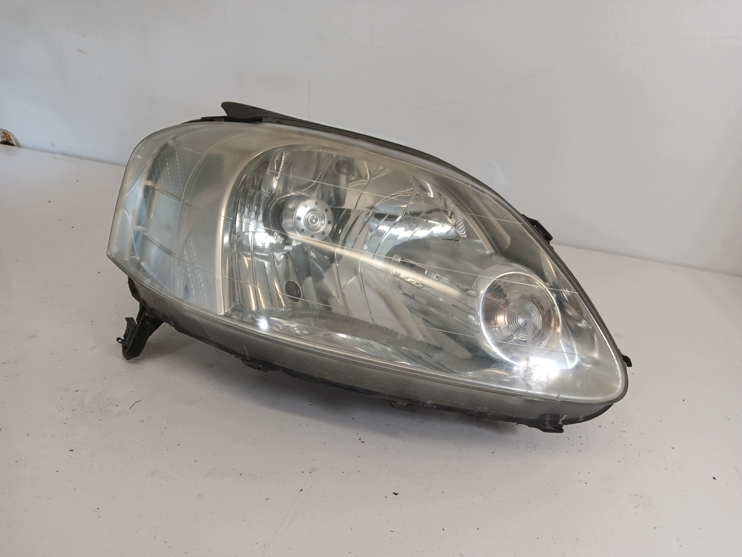 VW FOX Licht rechts vorne